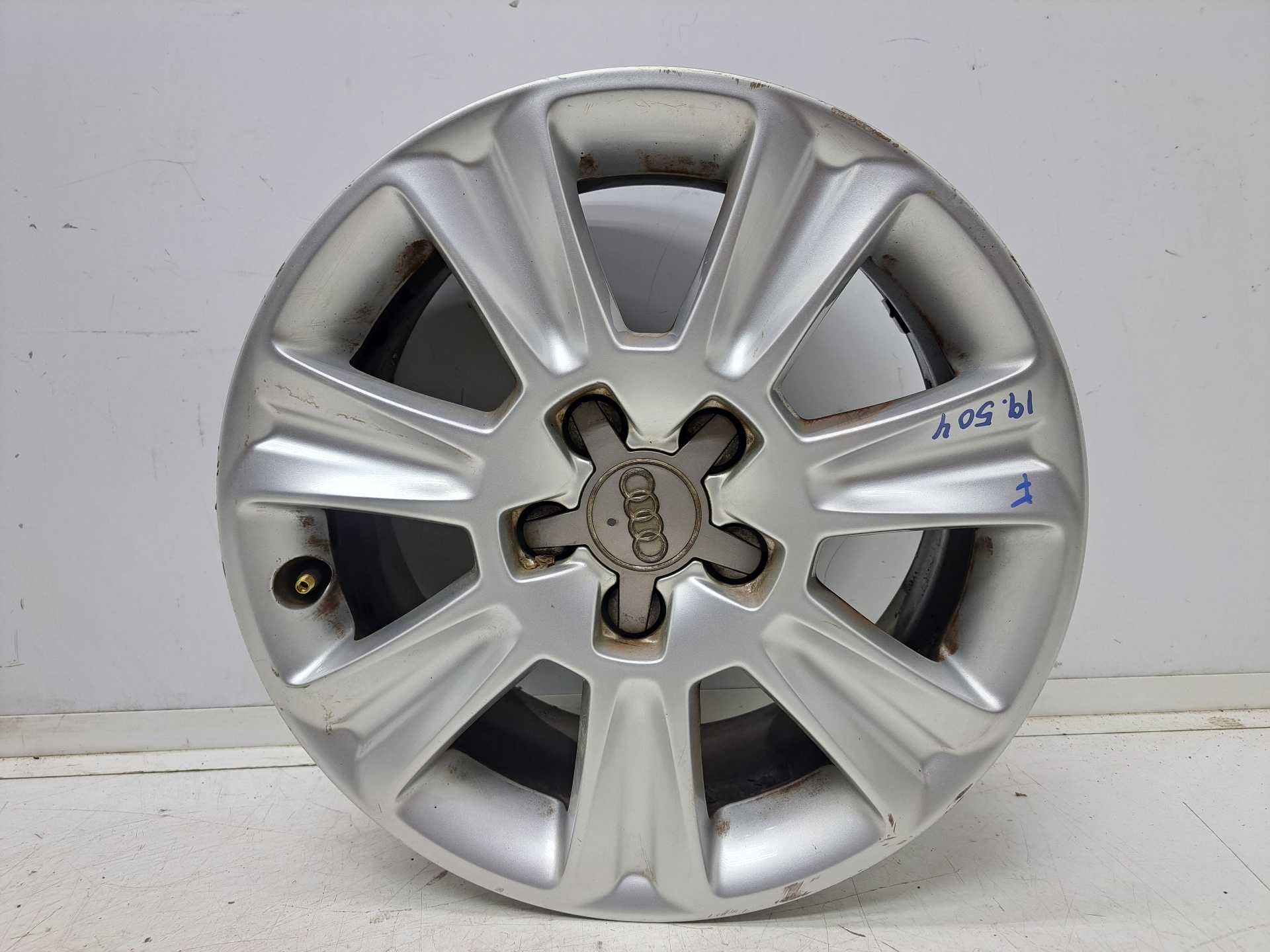 Recambio de llanta para audi a1 (8x) ambition referencia OEM IAM R15 8X0601025 