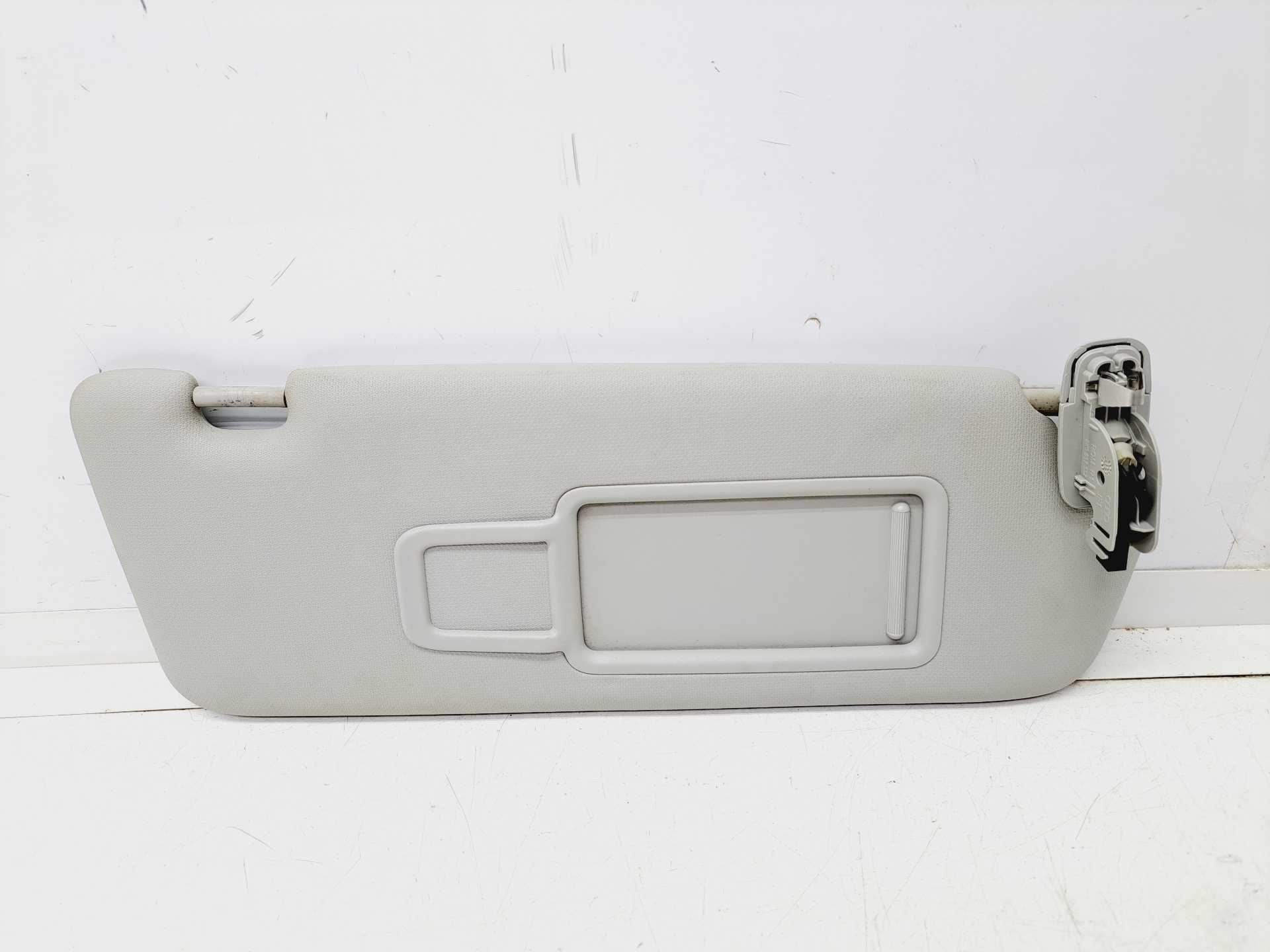 Recambio de parasol derecho para audi a4 ber. (b8) 2.0 16v tdi clean diesel referencia OEM IAM 8K0857552  