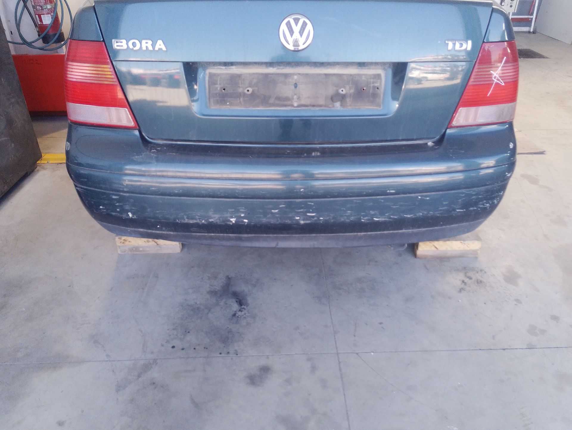 Recambio de paragolpes trasero para volkswagen bora i (1j2) 1.9 tdi referencia OEM IAM   