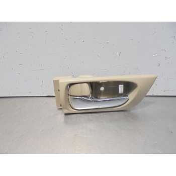 MANETA INTERIOR DELANTERA IZQUIERDA 69274494W0 
