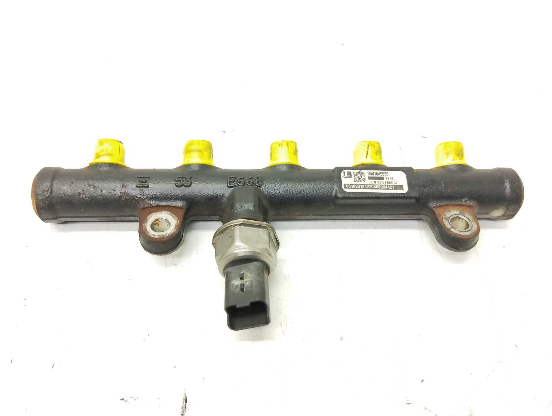Recambio de rampa inyectora para citroën c4 berlina exclusive referencia OEM IAM 9681649580  