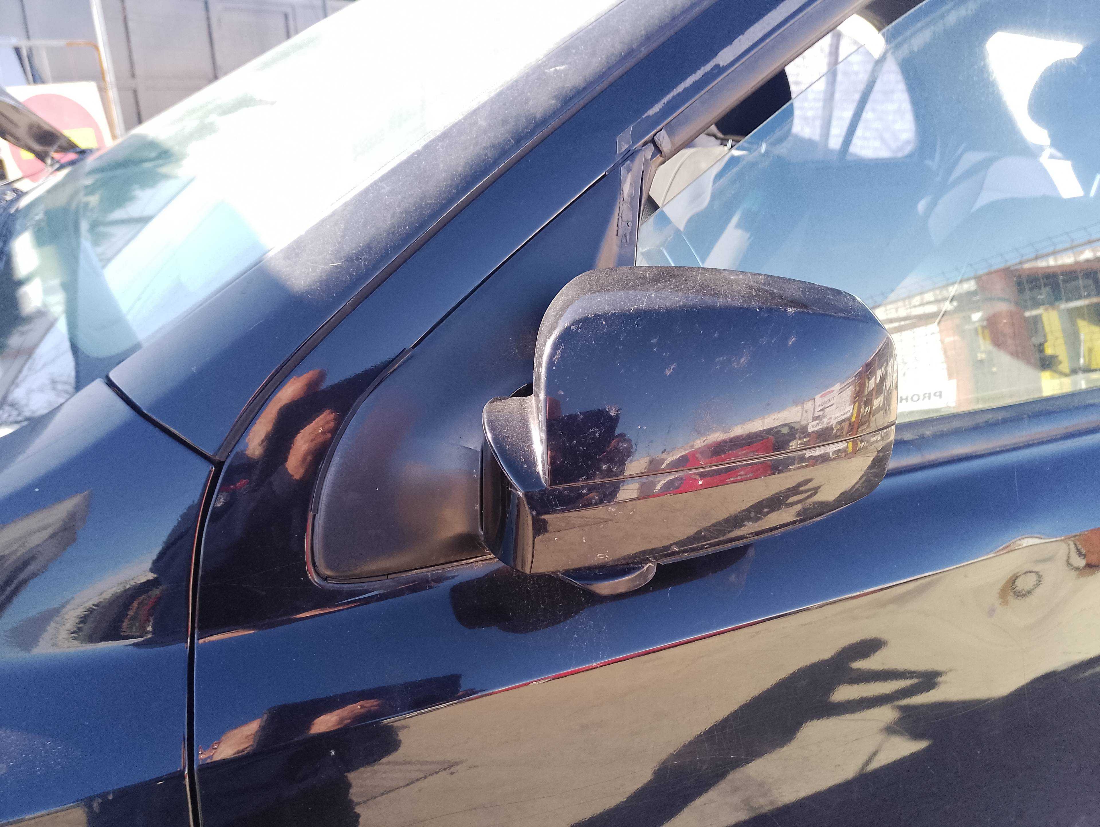 Recambio de retrovisor izquierdo para kia sorento 2.5 crdi active referencia OEM IAM   