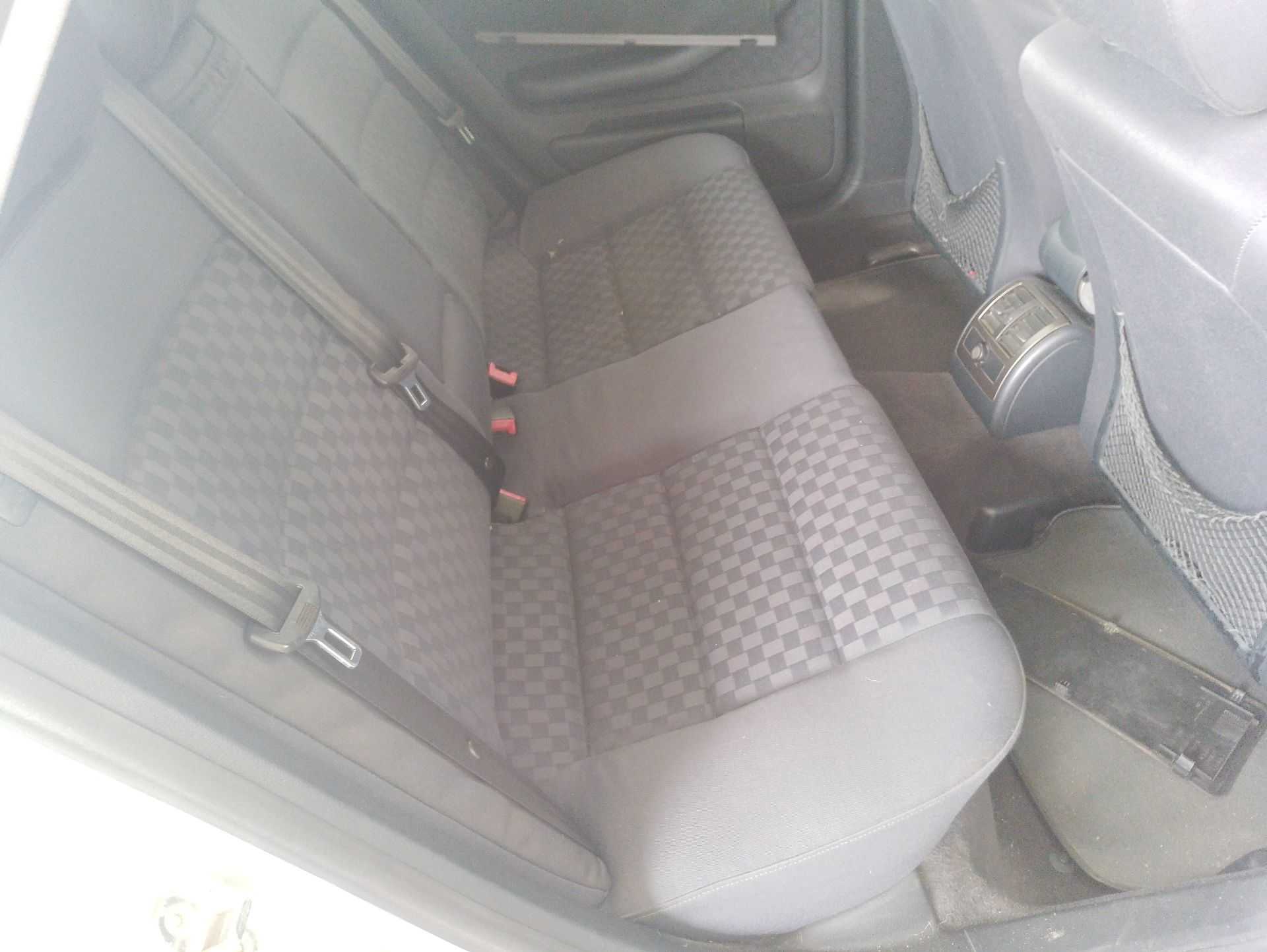 Recambio de asientos traseros para audi a6 c5 (4b2, 4b4) 2.5 tdi referencia OEM IAM   