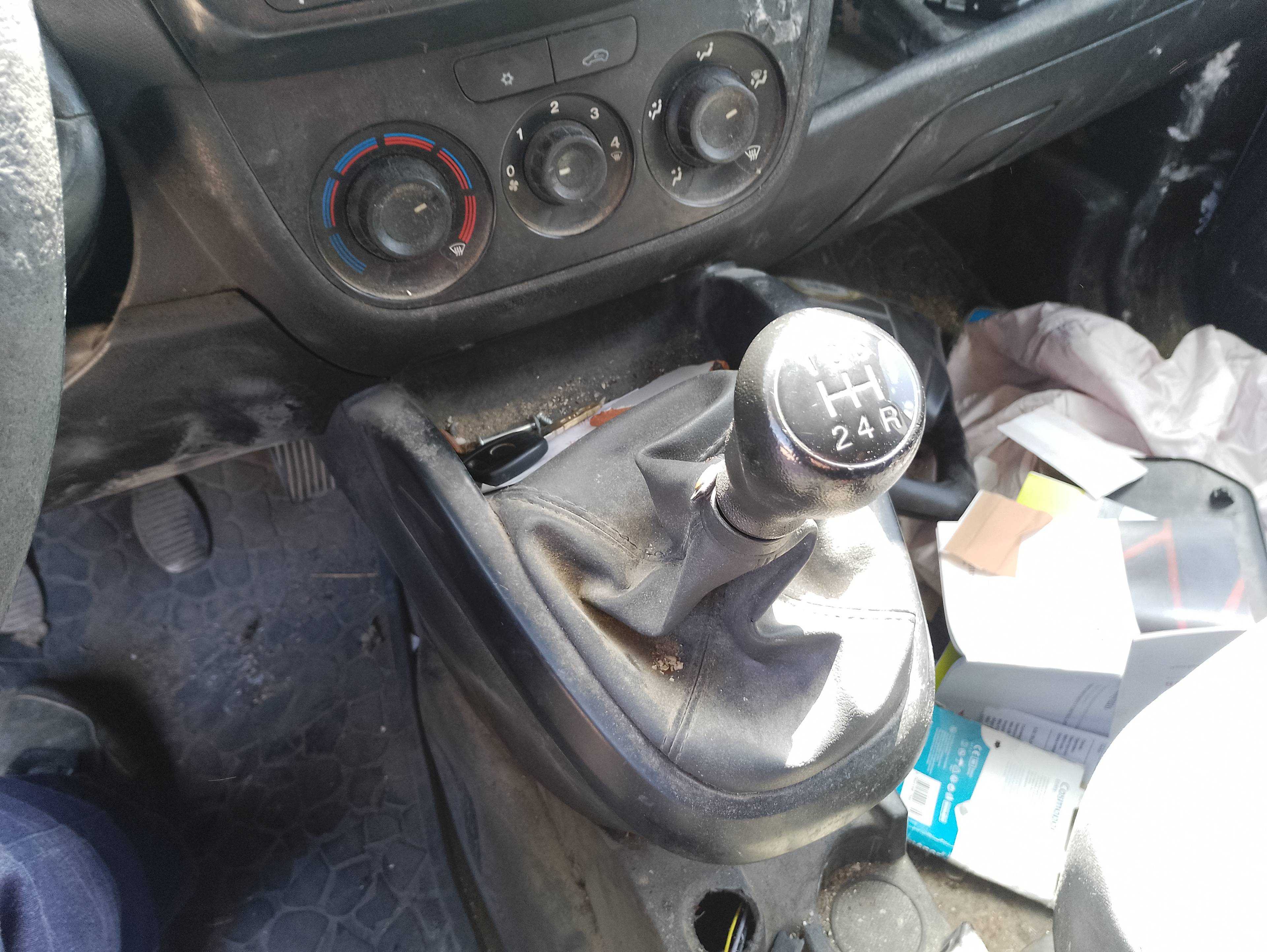 Recambio de palanca cambio para fiat doblo ii cargo (263) furgón basis maxi referencia OEM IAM   