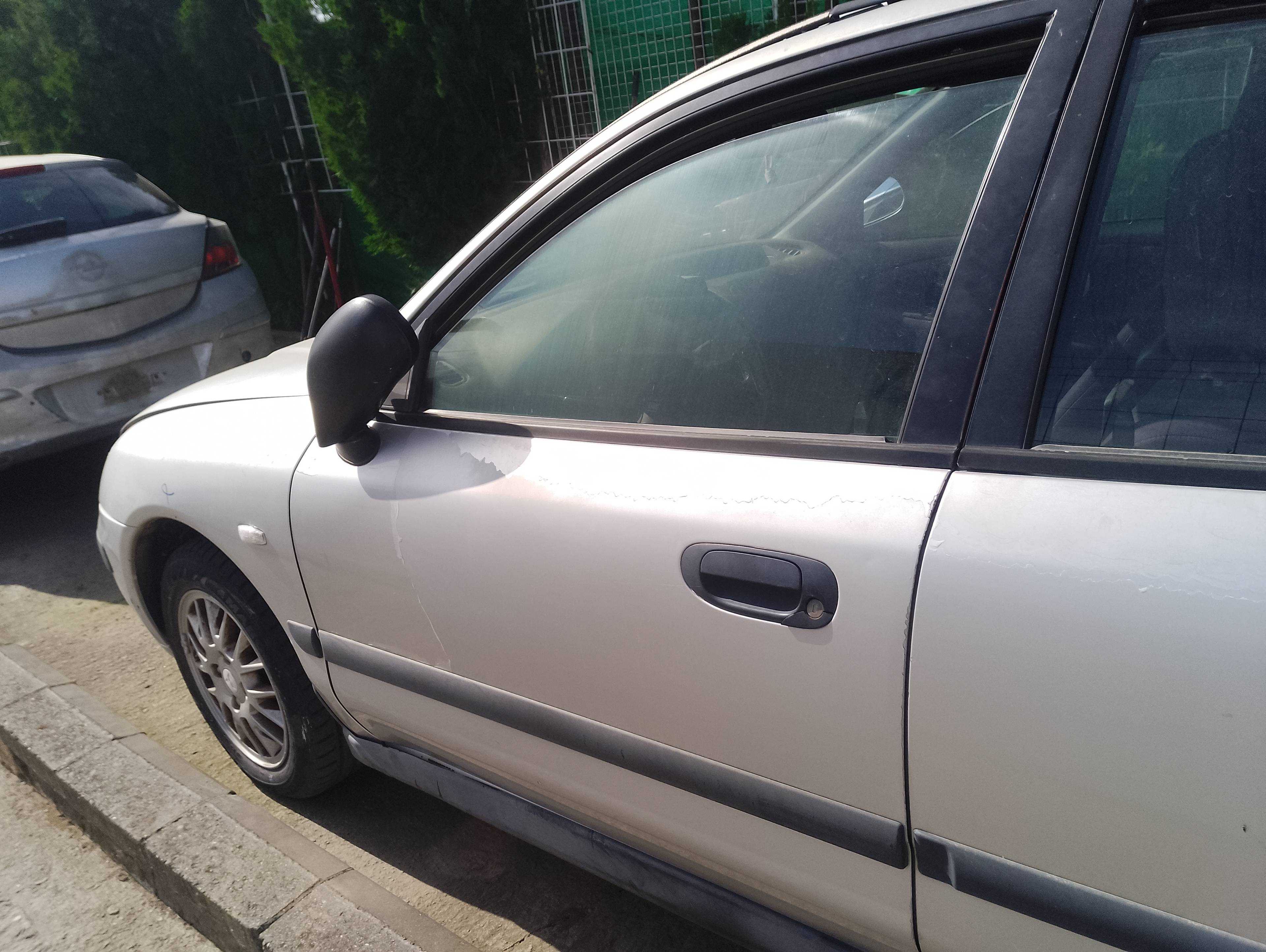 Recambio de puerta delantera izquierda para mitsubishi carisma berlina 5 (da0) 1900 di-d avance referencia OEM IAM   