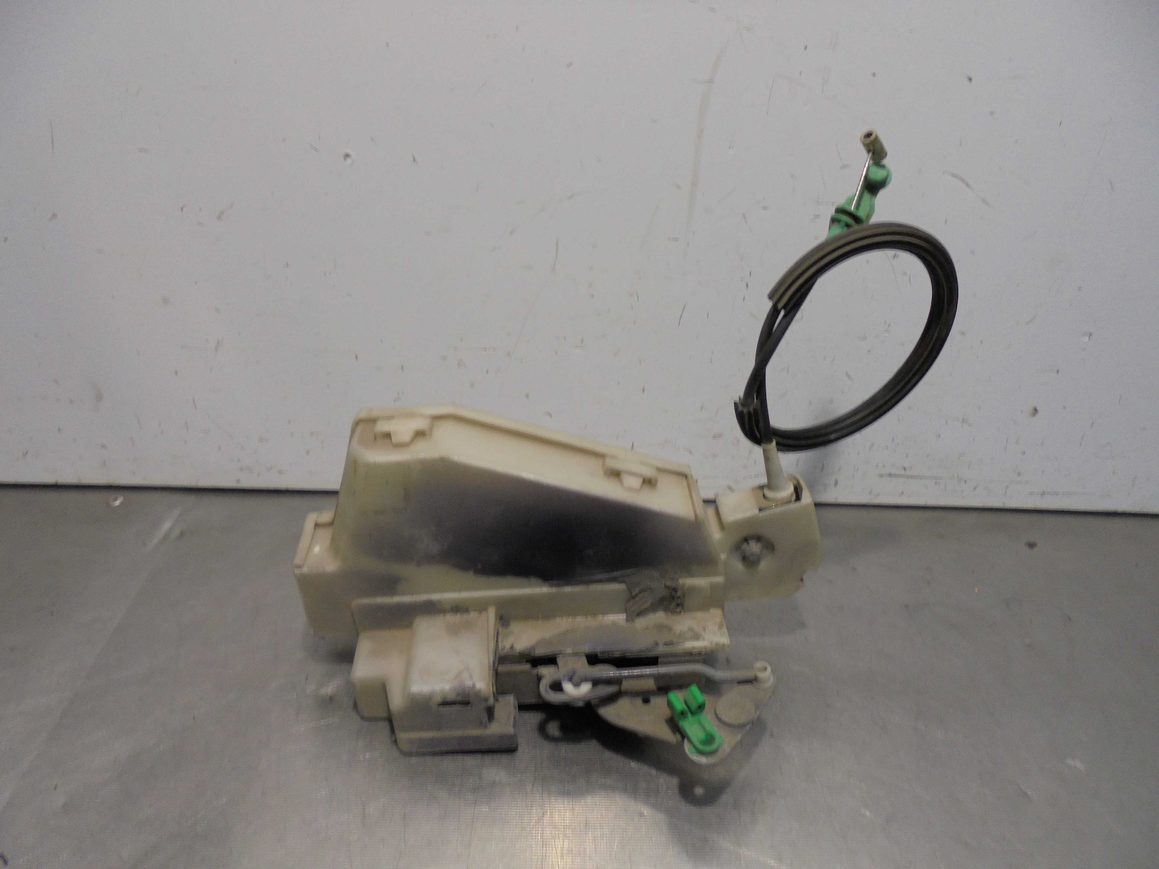 Recambio de cerradura puerta trasera derecha para ford mondeo berlina/familiar (fd) 1.8 turbodiesel referencia OEM IAM   