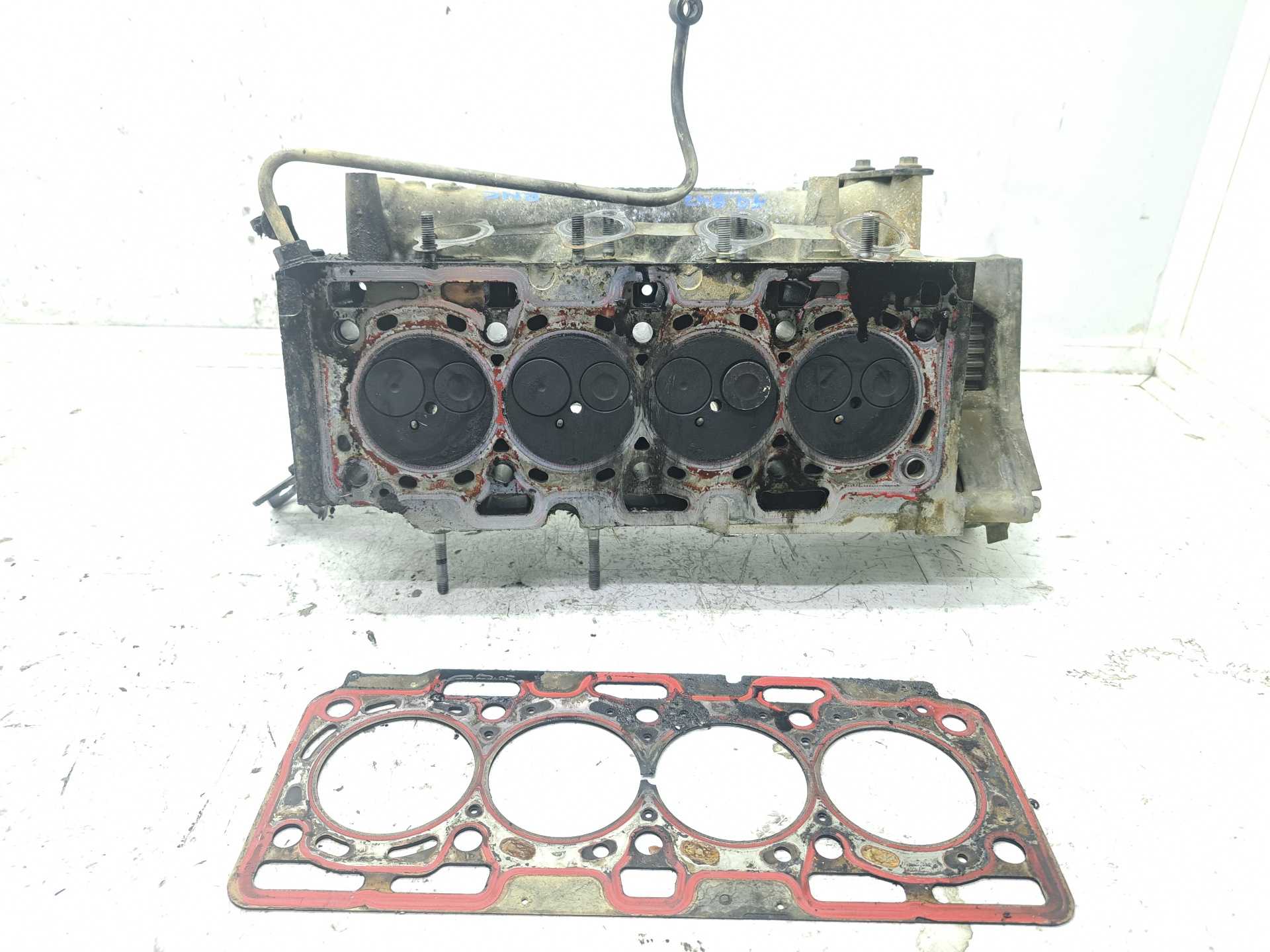Recambio de culata para dacia duster ambiance 4x2 referencia OEM IAM 949716F0  