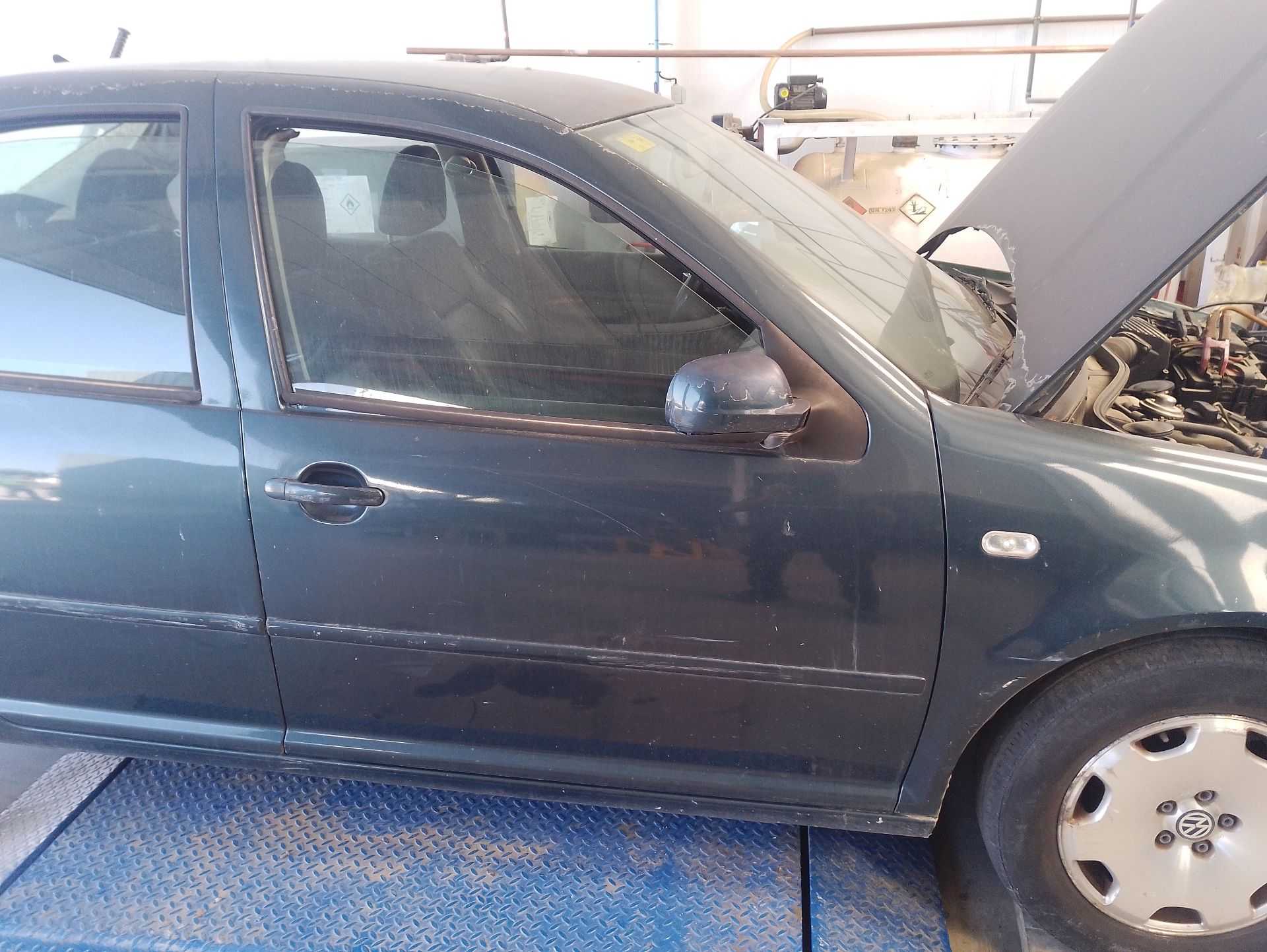 Recambio de puerta delantera derecha para volkswagen bora i (1j2) 1.9 tdi referencia OEM IAM   