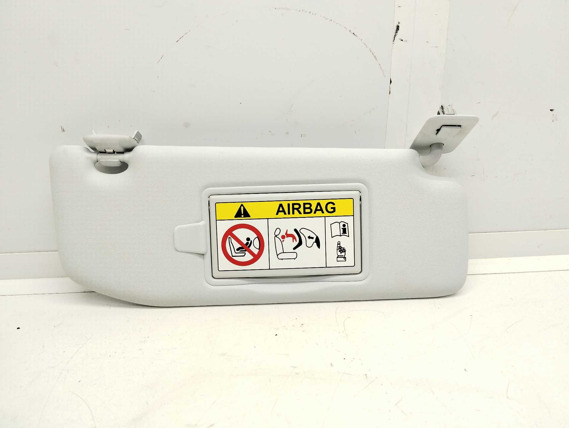 Recambio de parasol derecho para opel corsa f edition referencia OEM IAM   