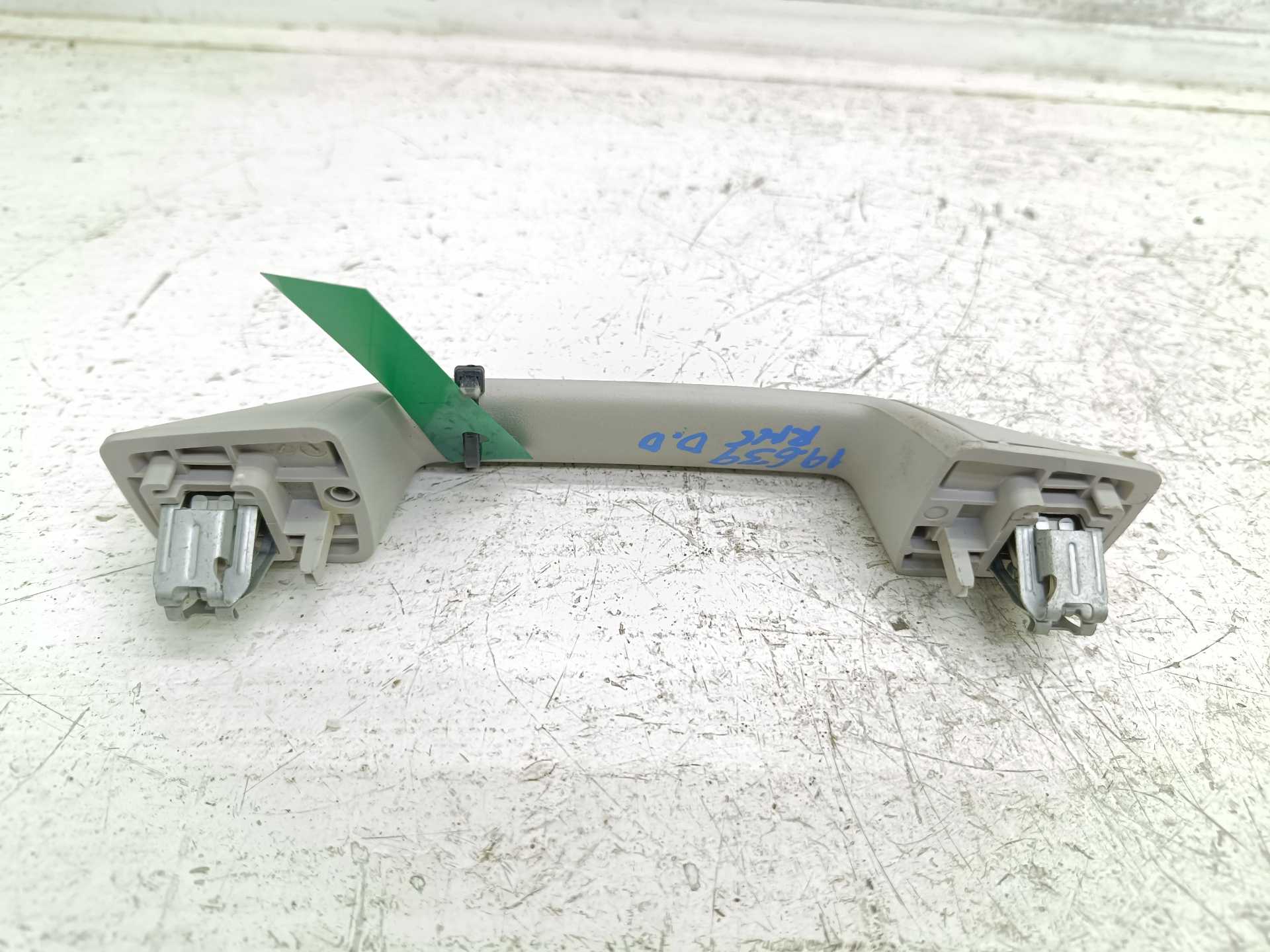 Recambio de asidero techo delantero derecho para opel vivaro furgón l express referencia OEM IAM 9813105577  