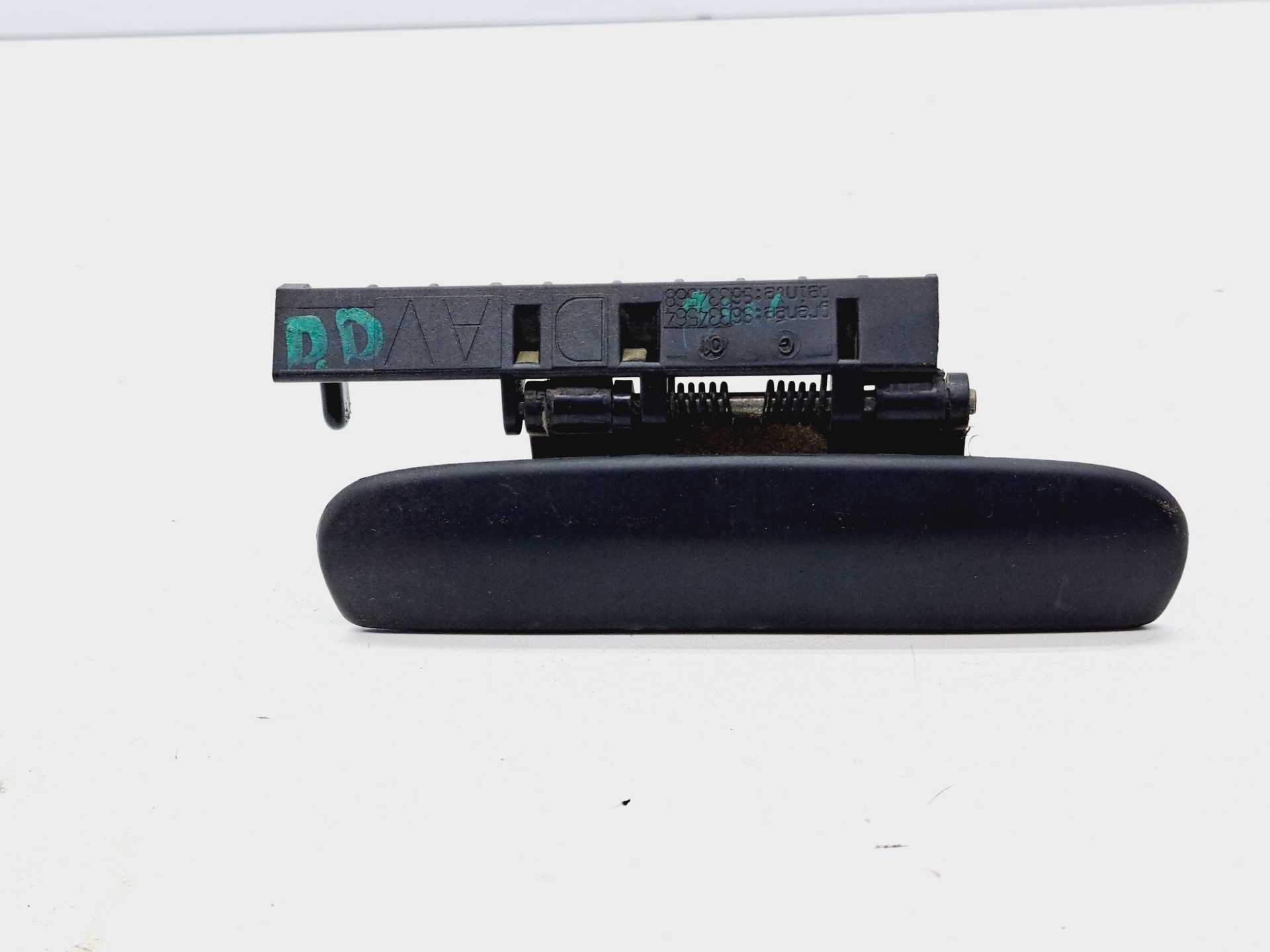 Recambio de maneta exterior delantera derecha para citroën xsara berlina 1.9 d sx referencia OEM IAM 96334564  