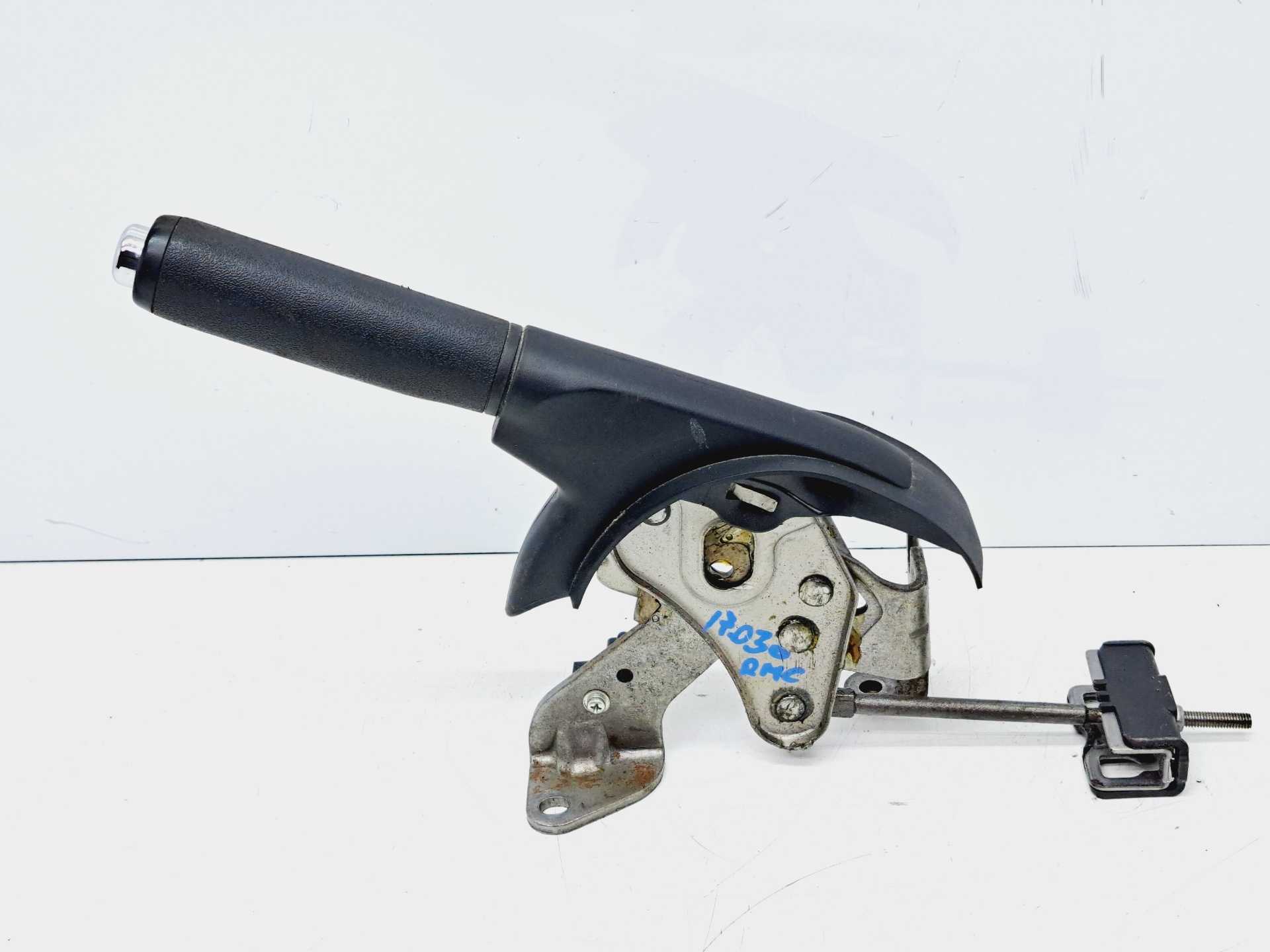 Recambio de palanca freno para toyota yaris 1.4 turbodiesel cat referencia OEM IAM   