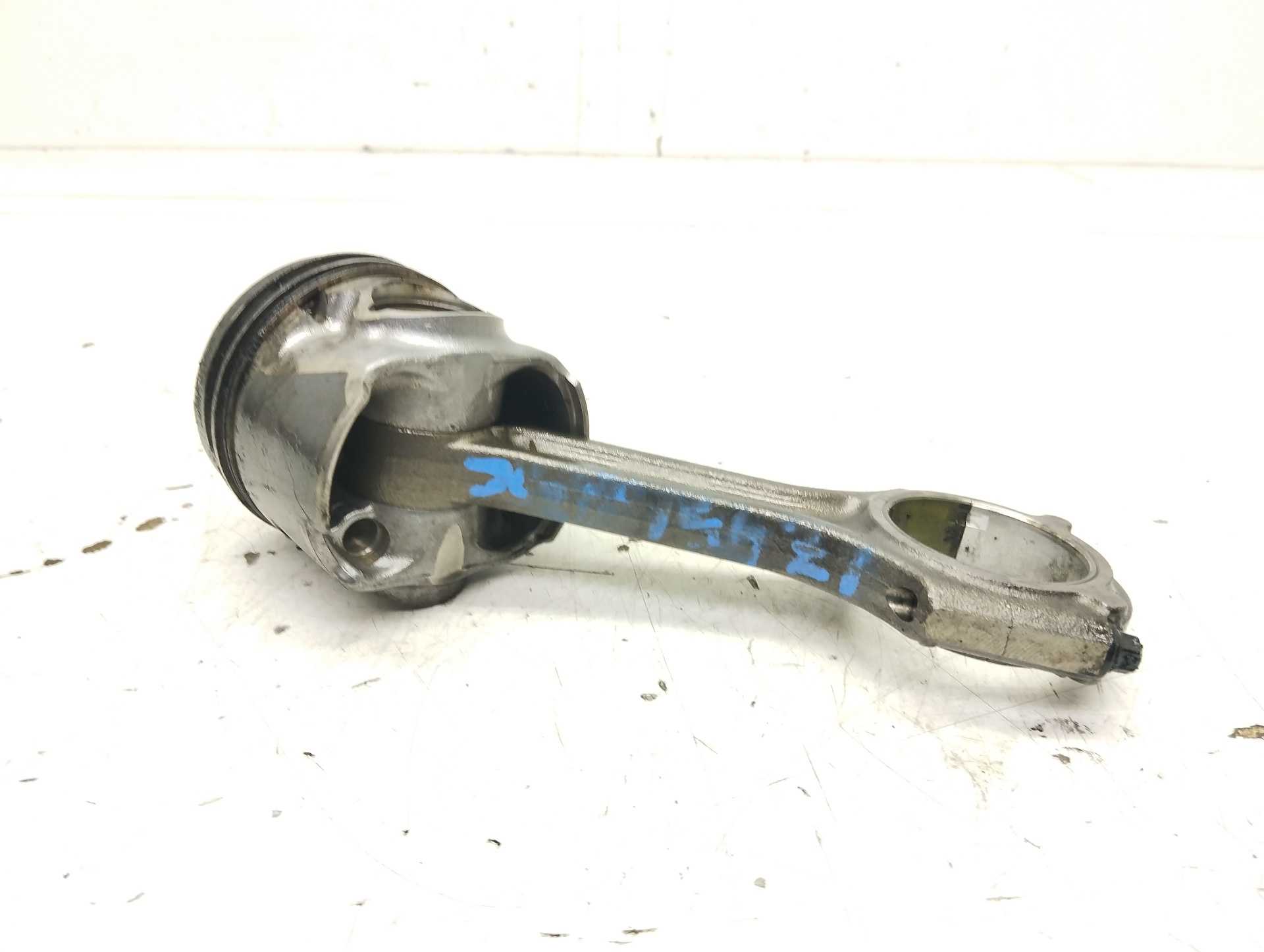 Recambio de piston para hyundai i30 (gd) classic referencia OEM IAM   