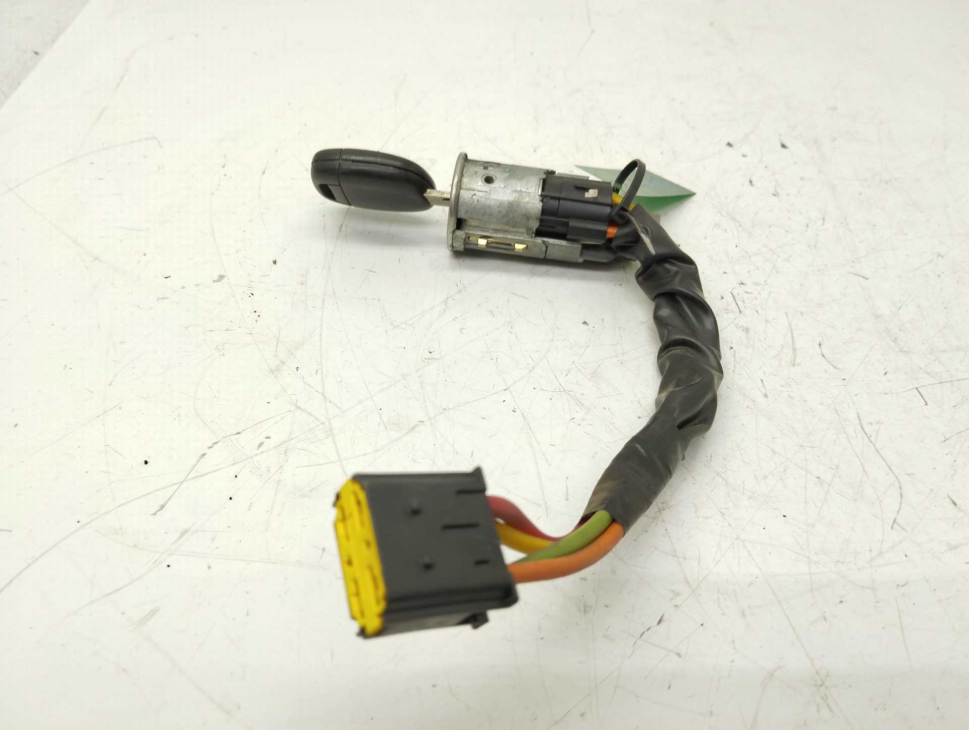 Recambio de conmutador de arranque para renault clio ii fase ii (b/cb0) authentique referencia OEM IAM  7701471220 