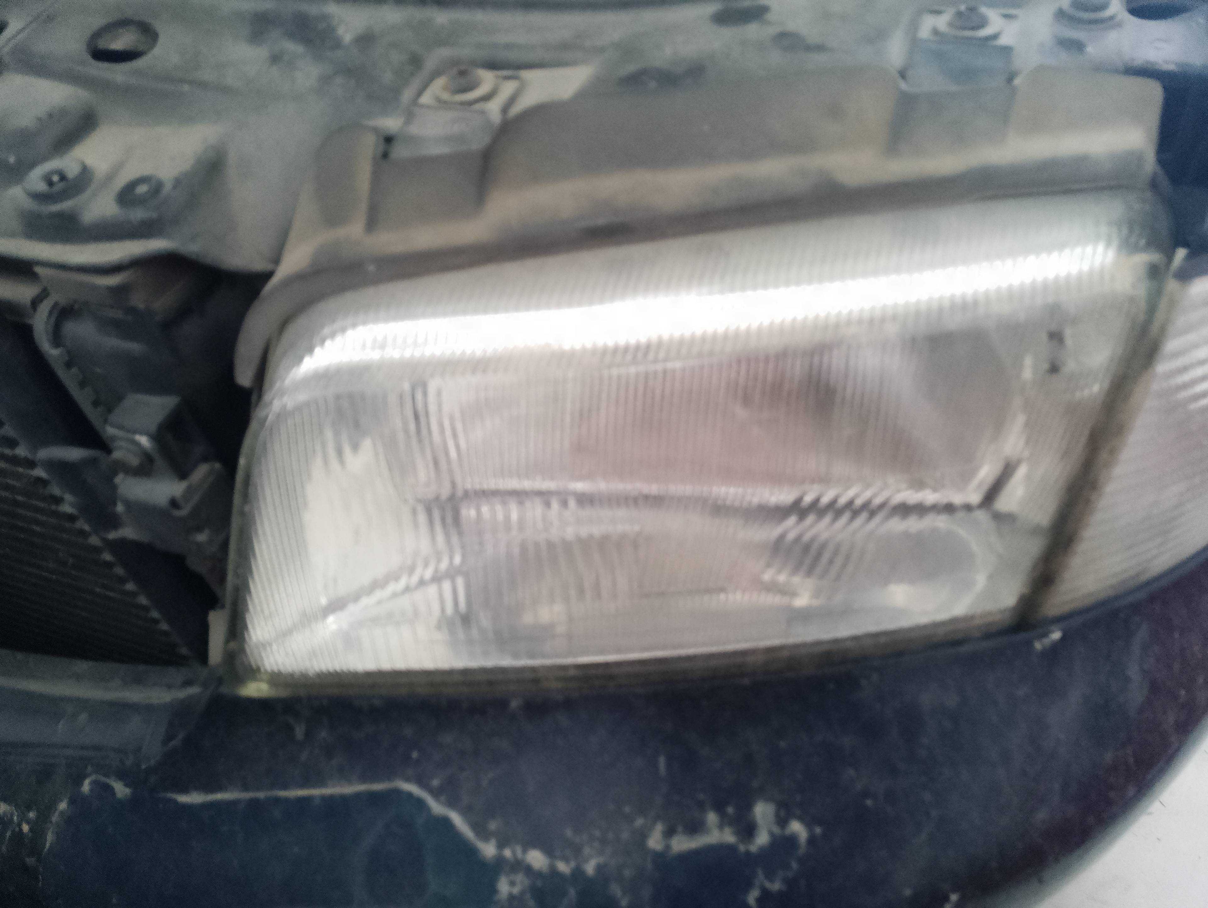 Recambio de faro izquierdo para audi a4 berlina (b5) 1.8 referencia OEM IAM   