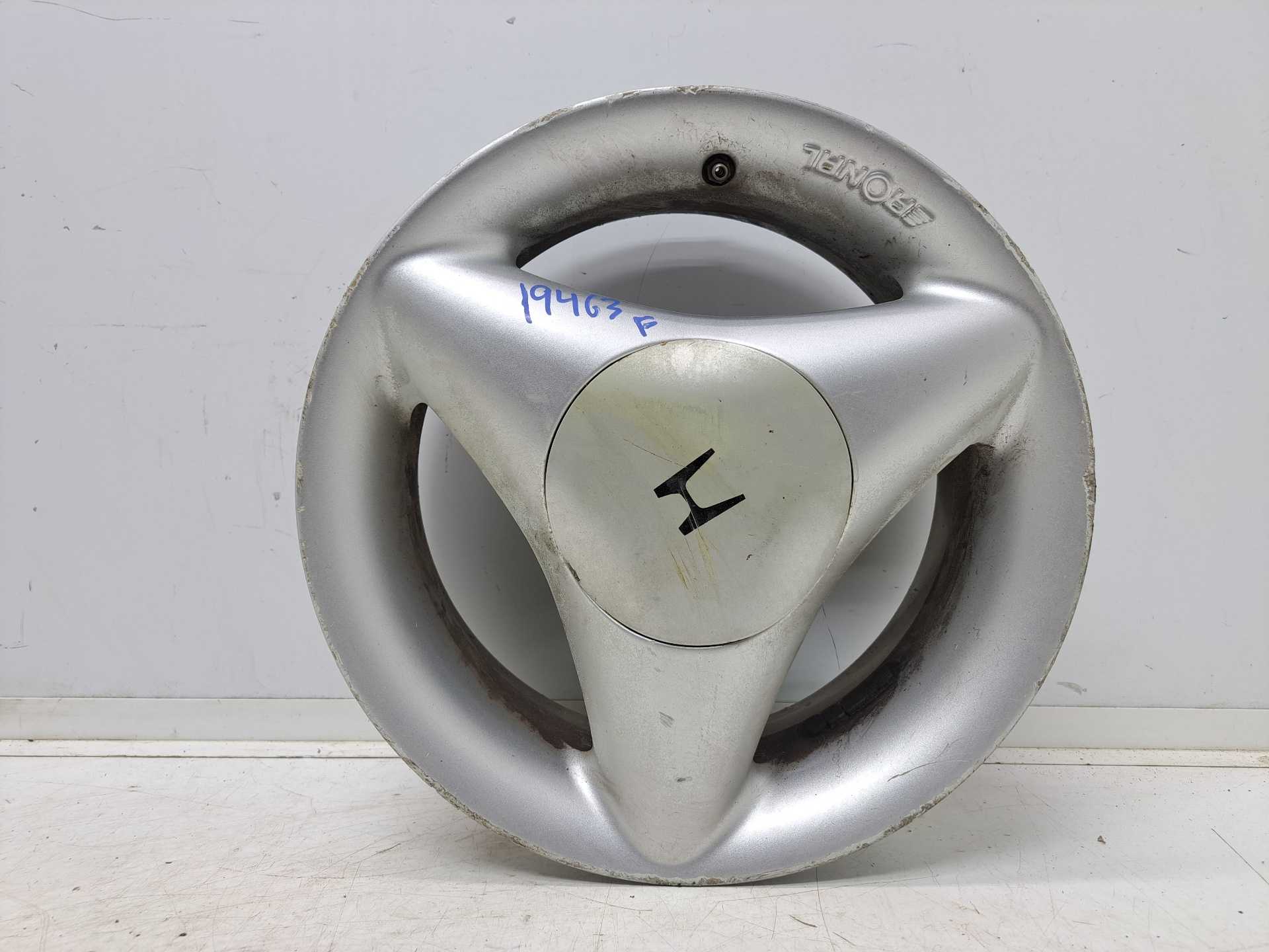 Recambio de llanta para honda civic berlina .5 (ma/mb) referencia OEM IAM R14  