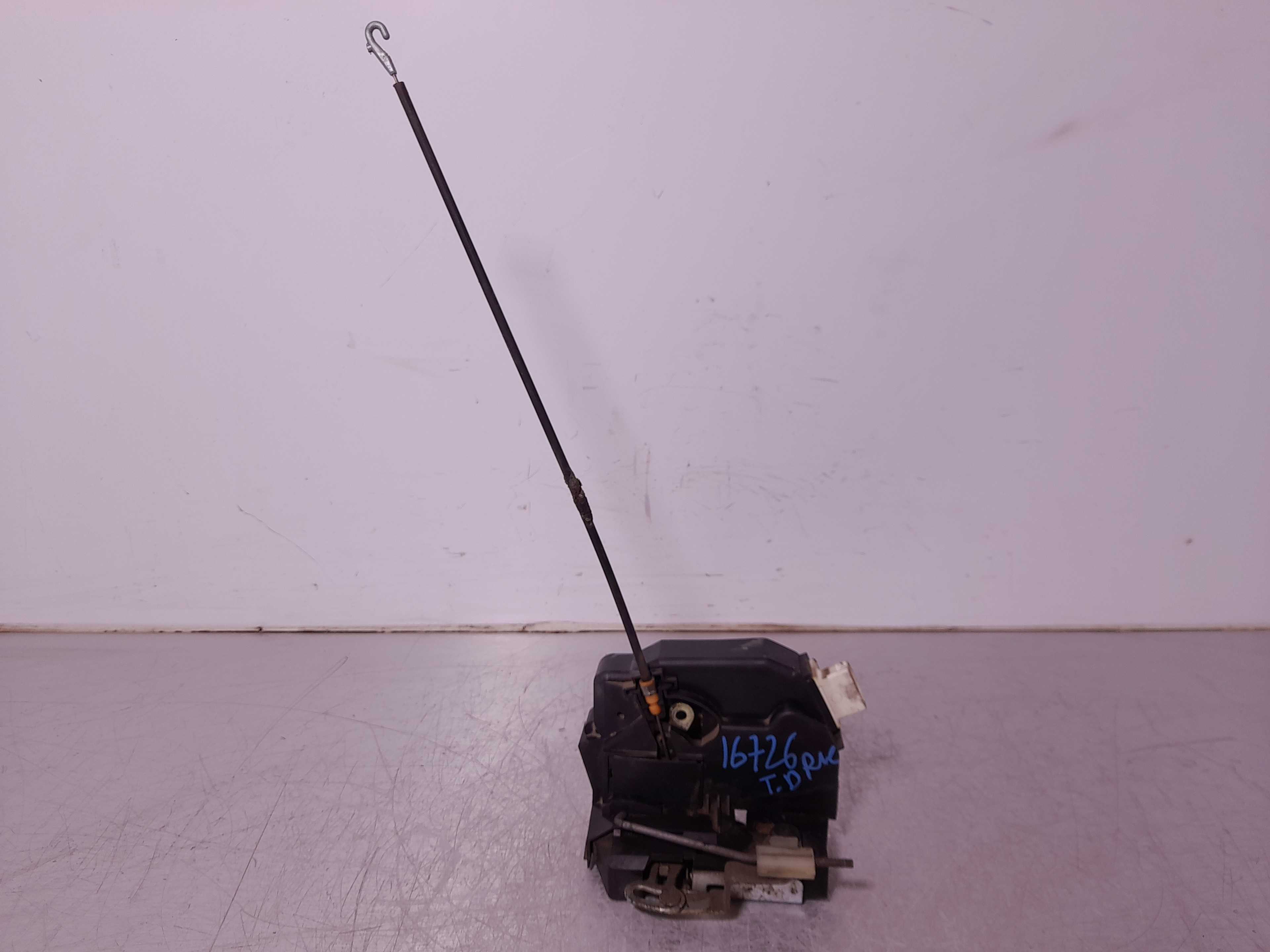Recambio de cerradura puerta trasera derecha para mg serie 75 (j/rj) classic referencia OEM IAM   