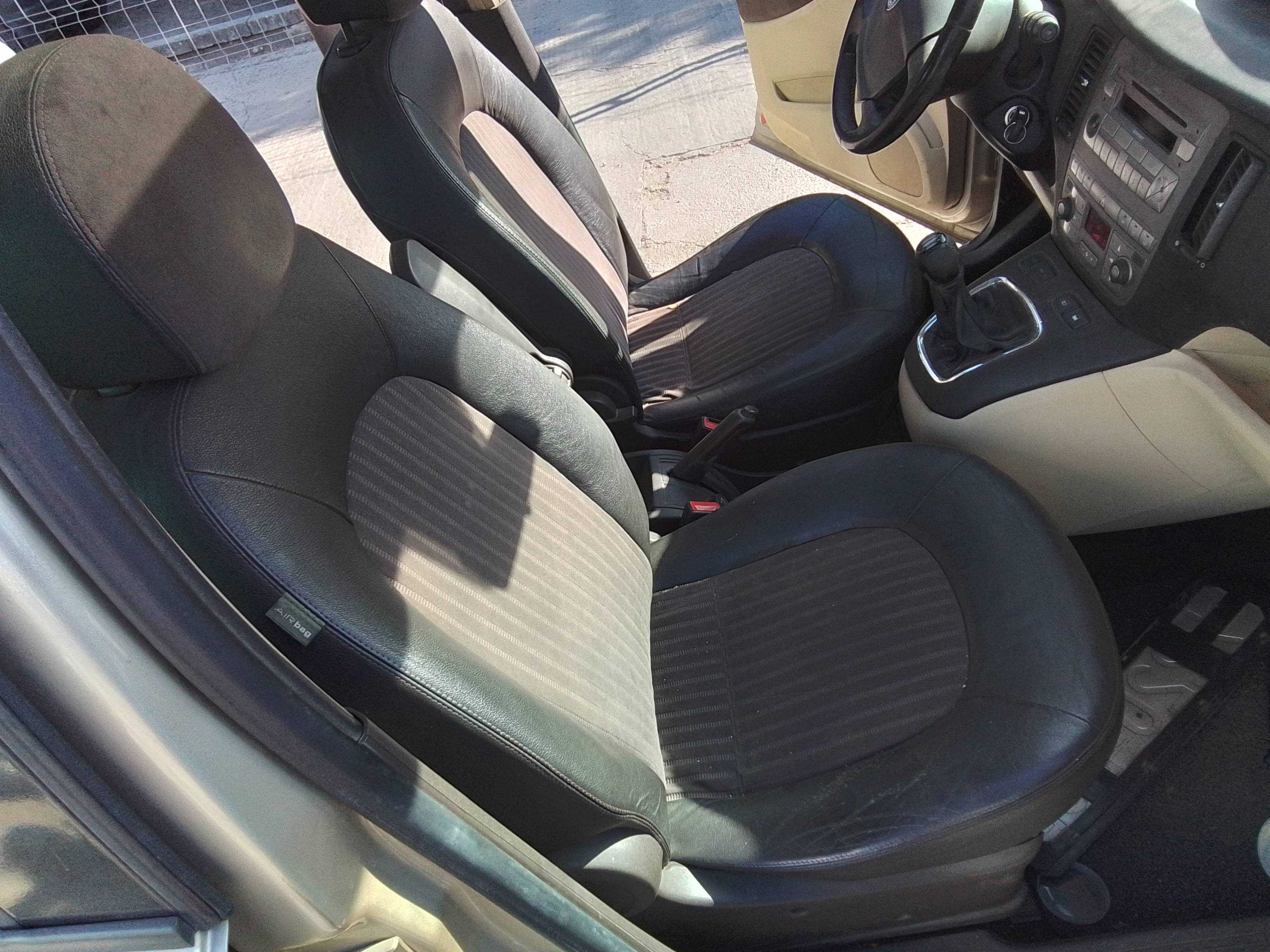 Recambio de asiento delantero derecho para lancia musa (184) 1.9 jtd cat referencia OEM IAM   