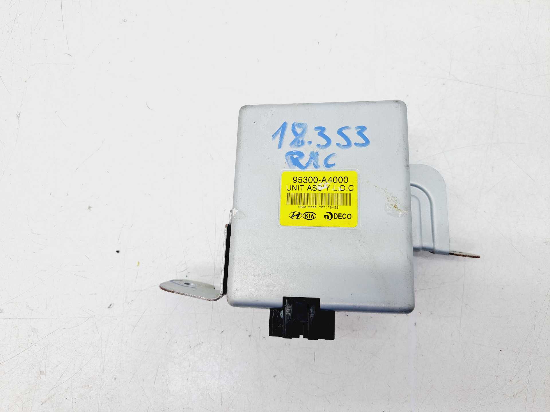 Recambio de modulo electronico para kia carens ( ) basic referencia OEM IAM 95300A4000 DECO 
