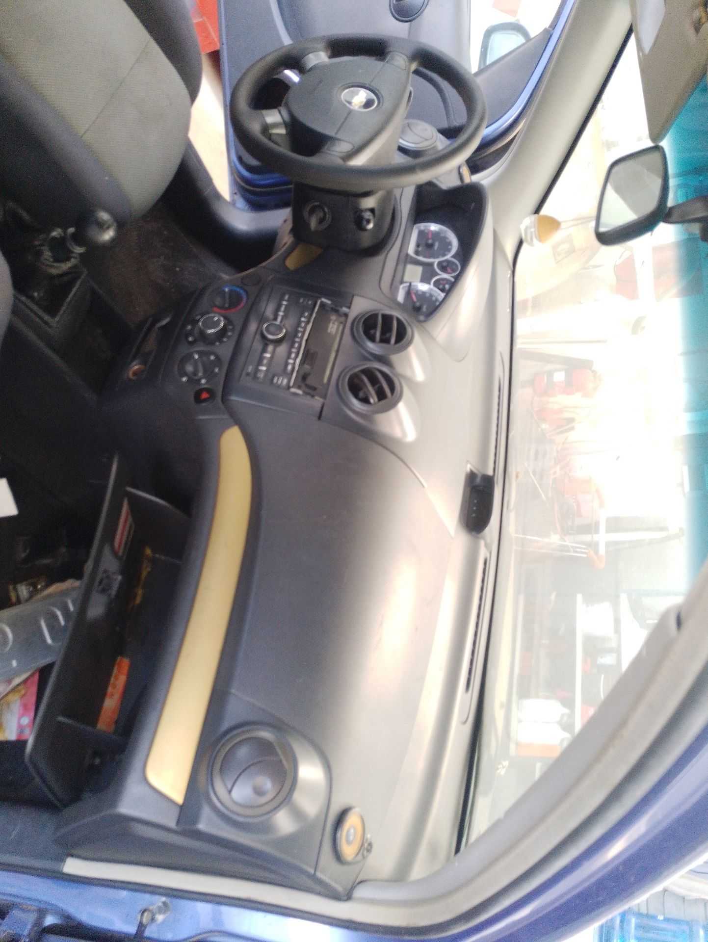 Recambio de salpicadero para chevrolet aveo / kalos hatchback (t250, t255) 1.4 referencia OEM IAM 96457606  