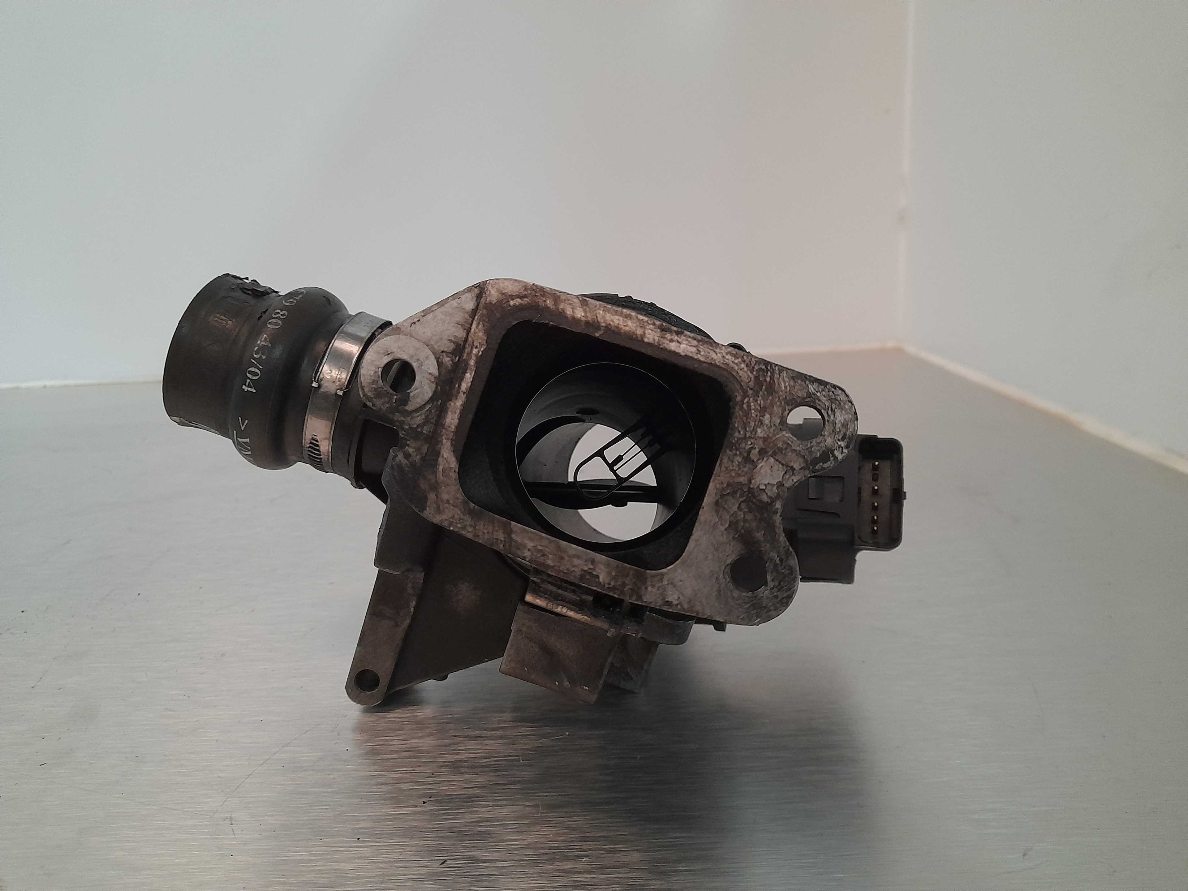 Recambio de caja mariposa para citroën c5 berlina 1.6 16v hdi fap referencia OEM IAM   