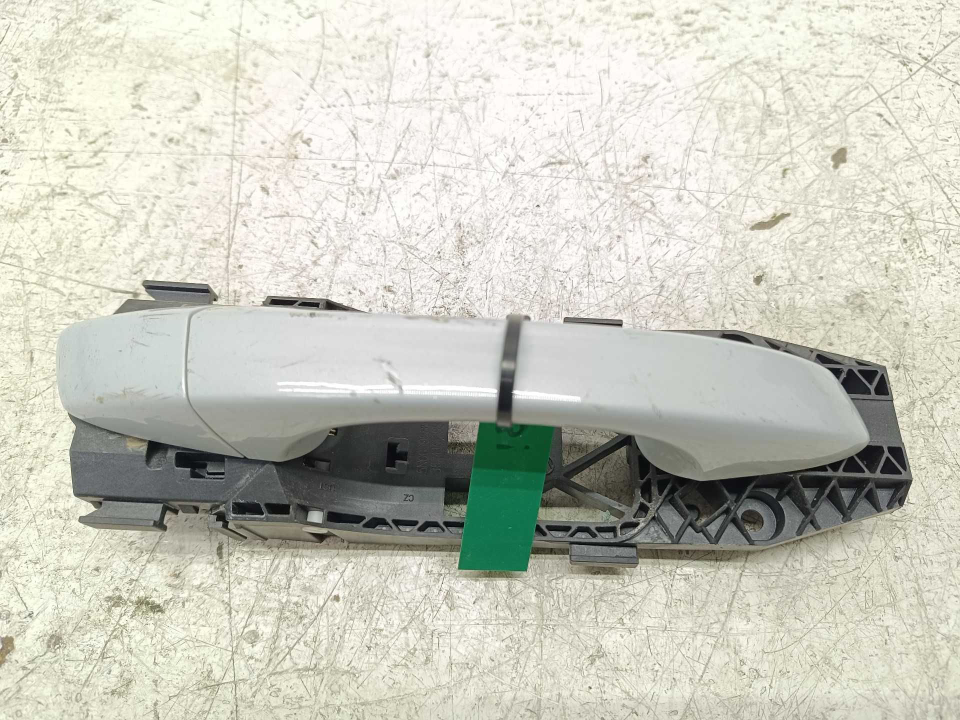 Recambio de maneta exterior trasera derecha para volkswagen t-roc advance r-line referencia OEM IAM 5N0839885H  