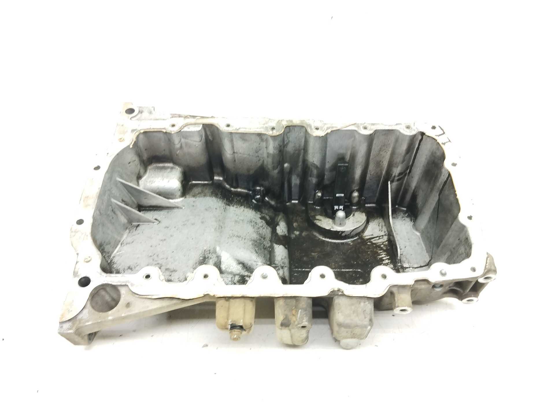 Recambio de carter para audi a4 berlina (8e) 2.0 tdi 16v (103kw) referencia OEM IAM   