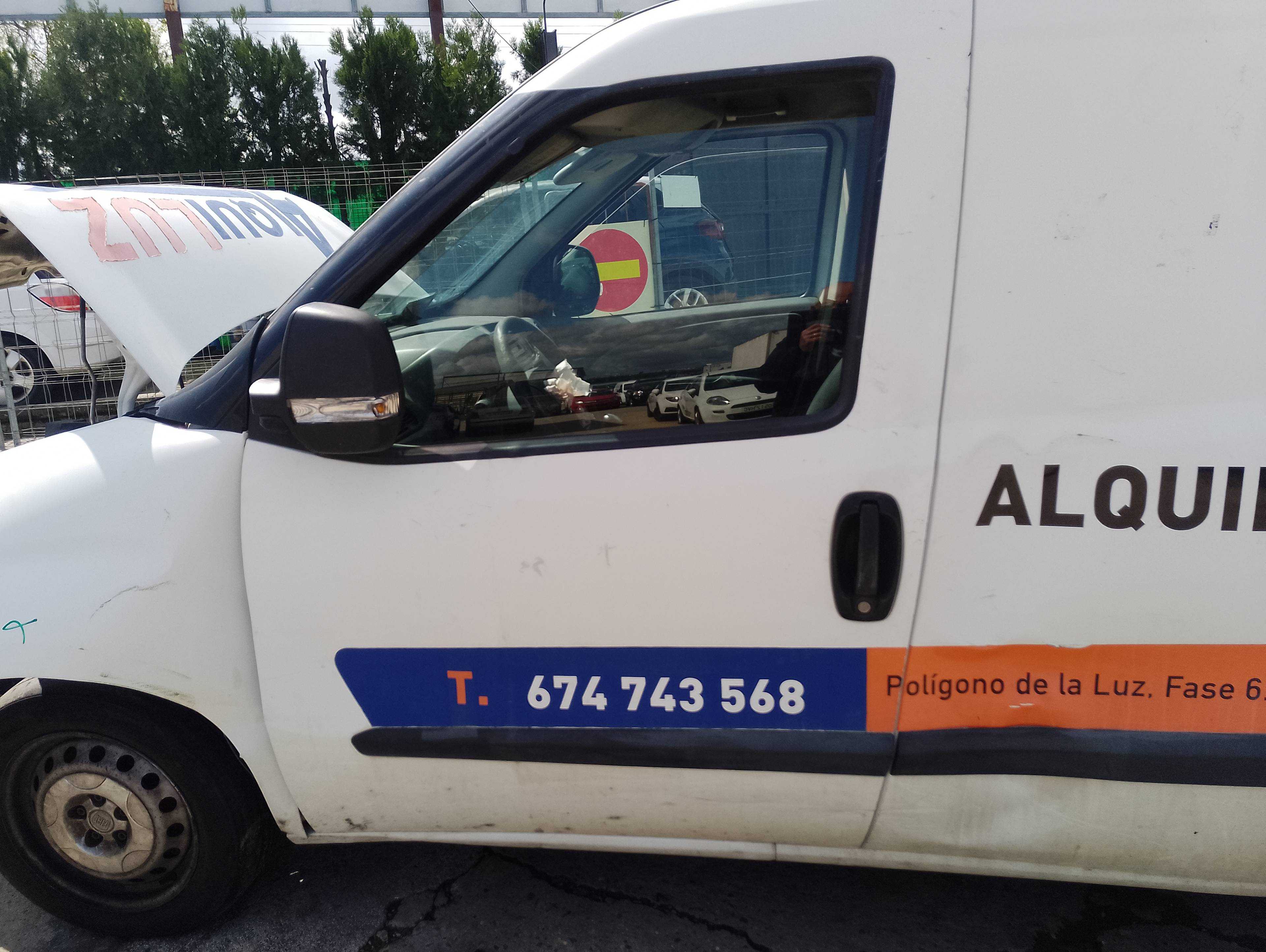 Recambio de puerta delantera izquierda para fiat doblo ii cargo (263) furgón basis maxi referencia OEM IAM   