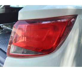 PILOTO TRASERO DERECHO 5F9945096 90047804 
