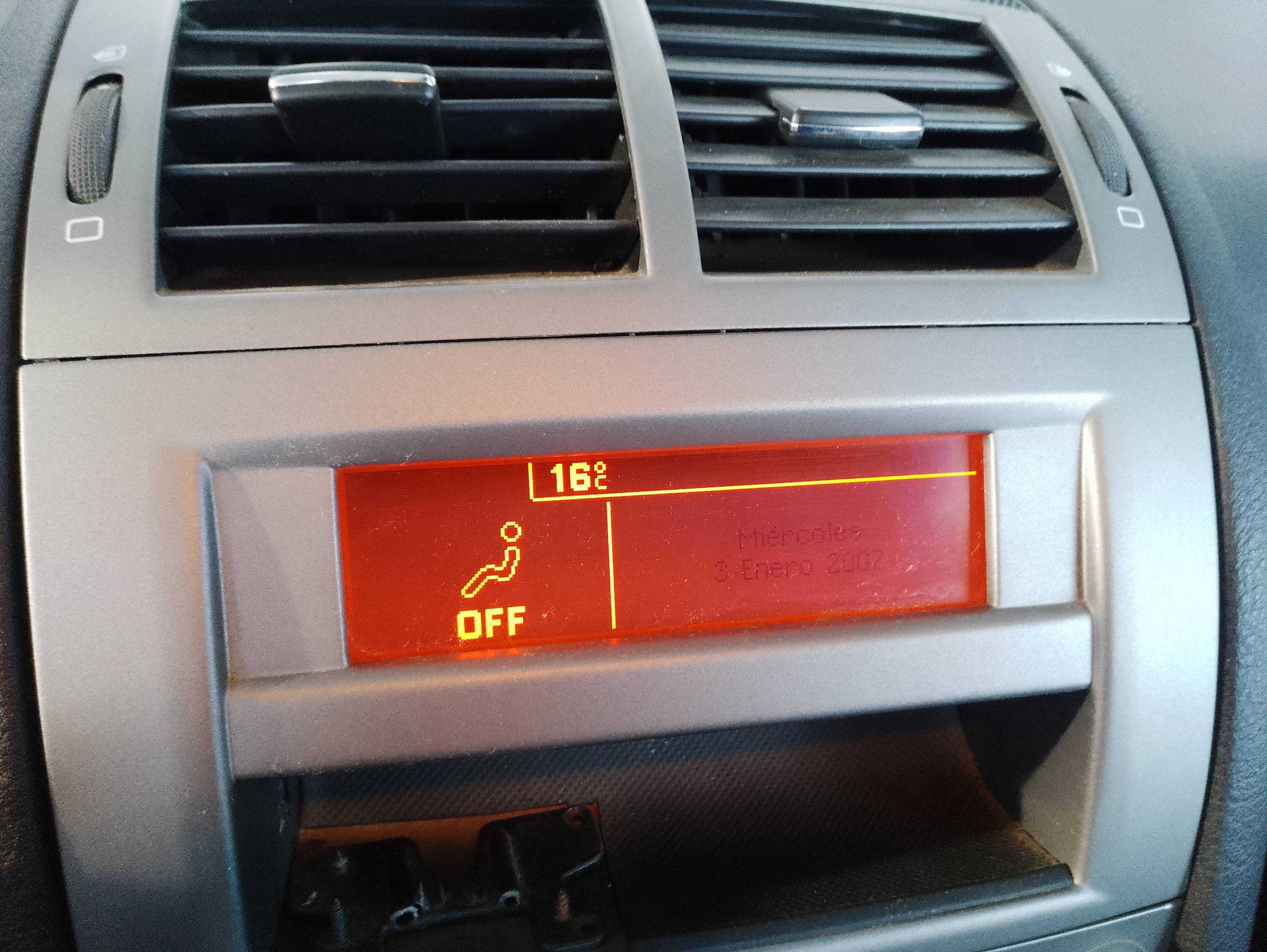 Recambio de pantalla multifuncion para peugeot 407 st confort referencia OEM IAM   