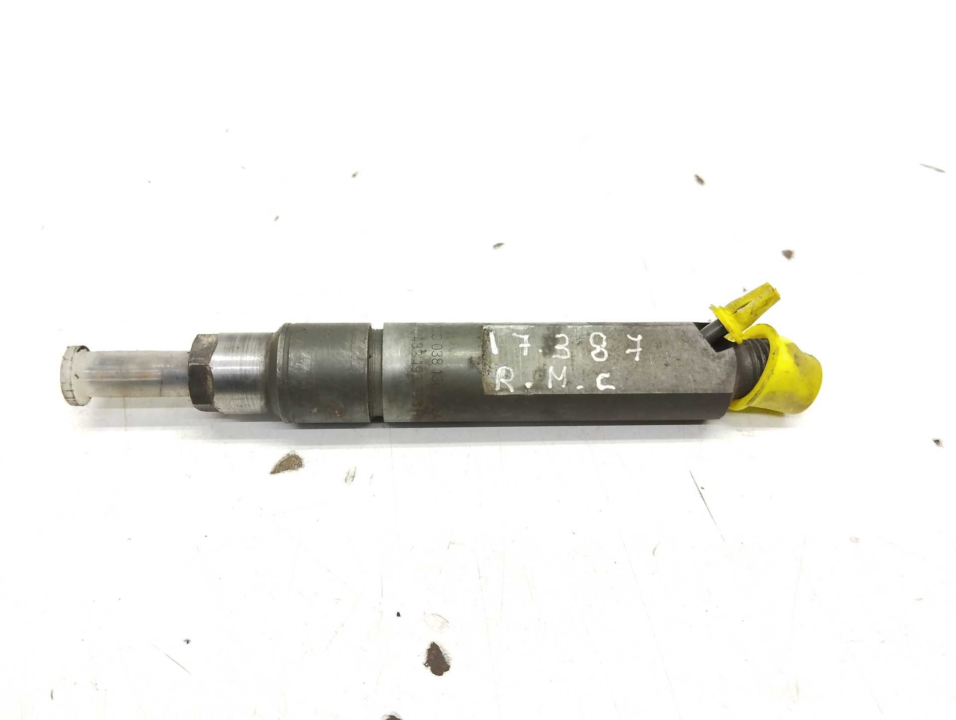 Recambio de inyector para seat leon (1m1) referencia OEM IAM 038130202E 0432193543 