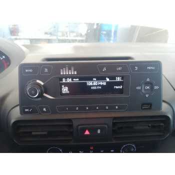 SISTEMA AUDIO / RADIO CD 983008488000 