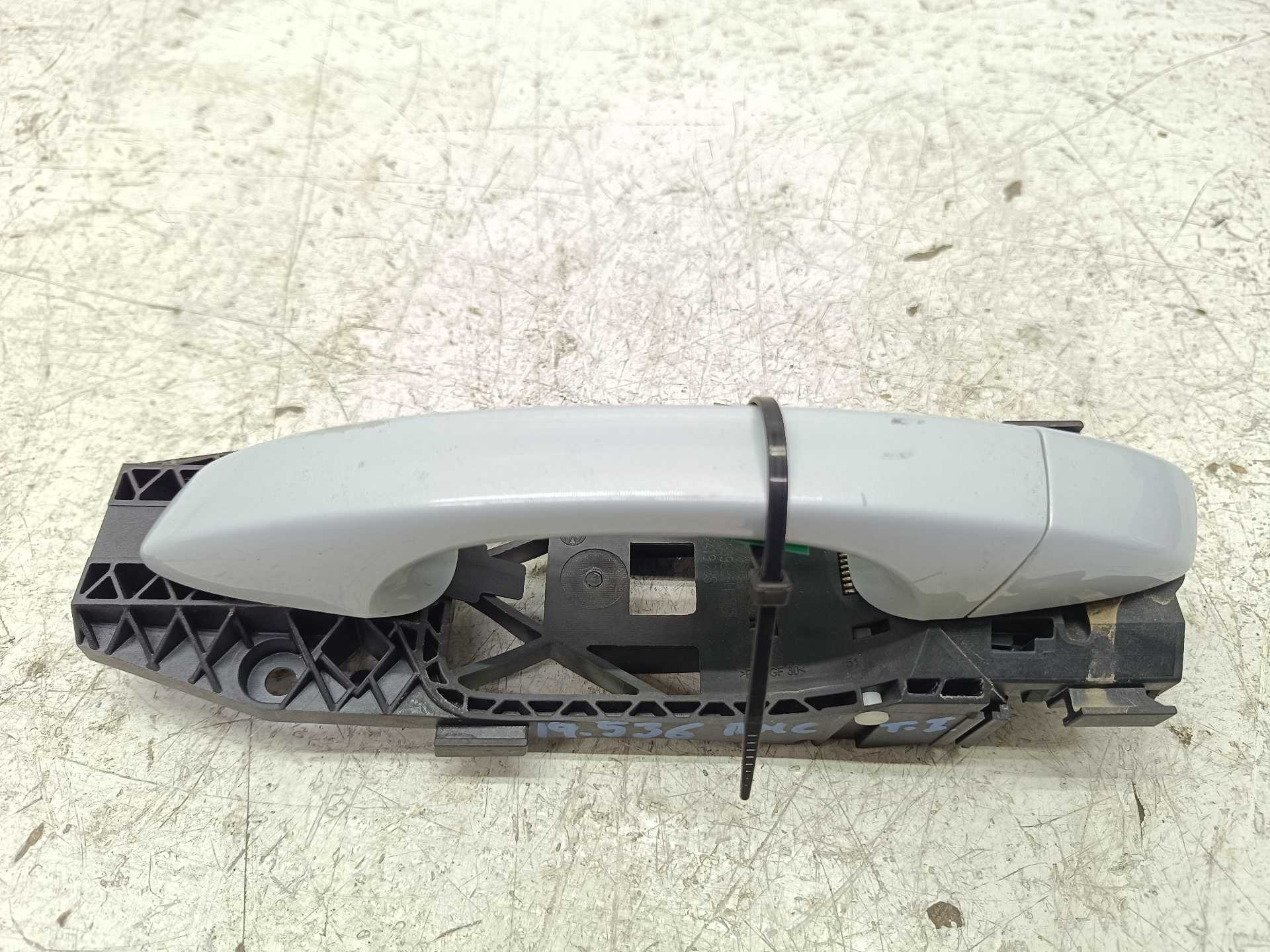 Recambio de maneta exterior trasera izquierda para volkswagen t-roc advance r-line referencia OEM IAM 5N0839885H  