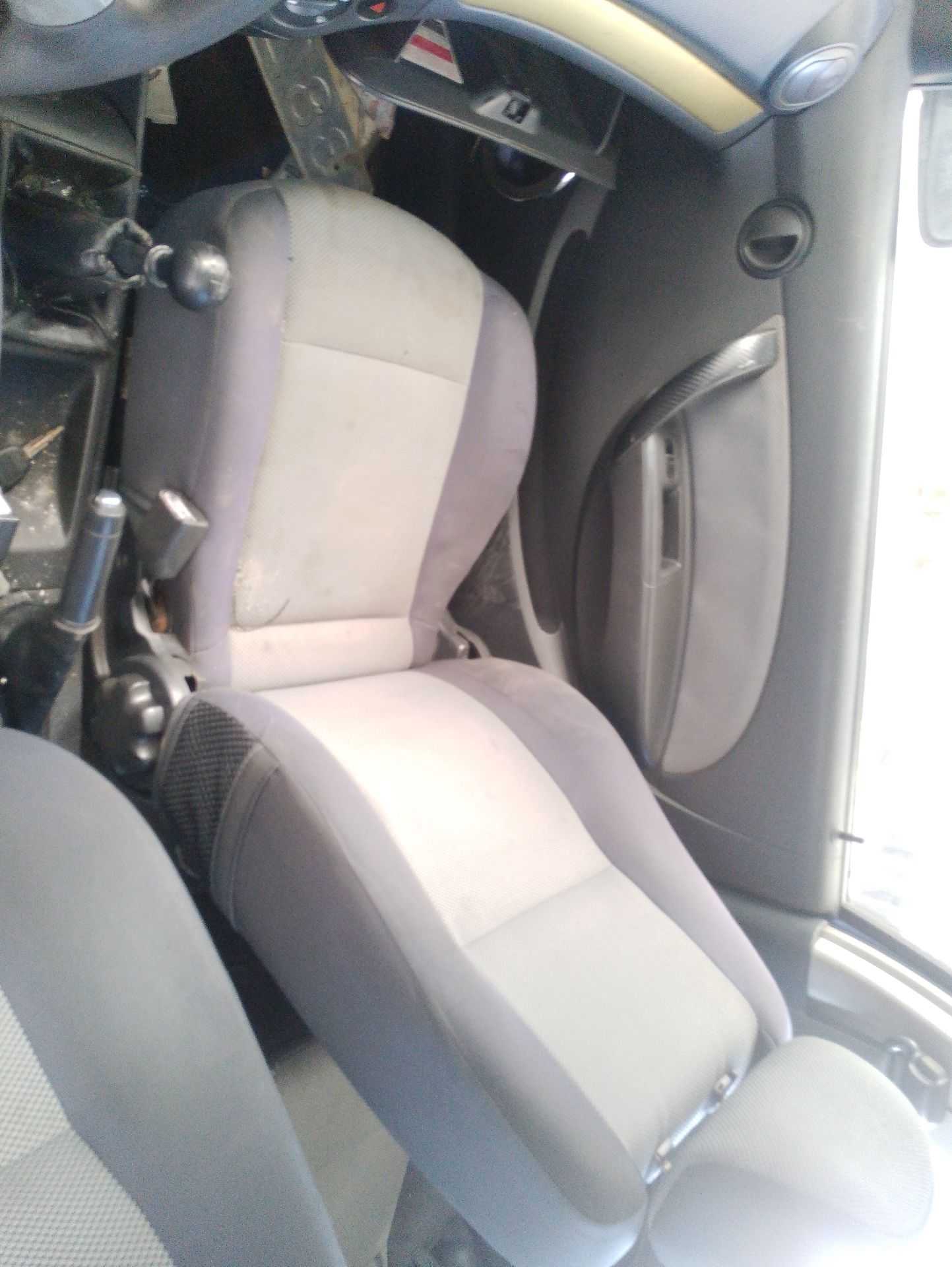 Recambio de asiento delantero derecho para chevrolet aveo / kalos hatchback (t250, t255) 1.4 referencia OEM IAM   