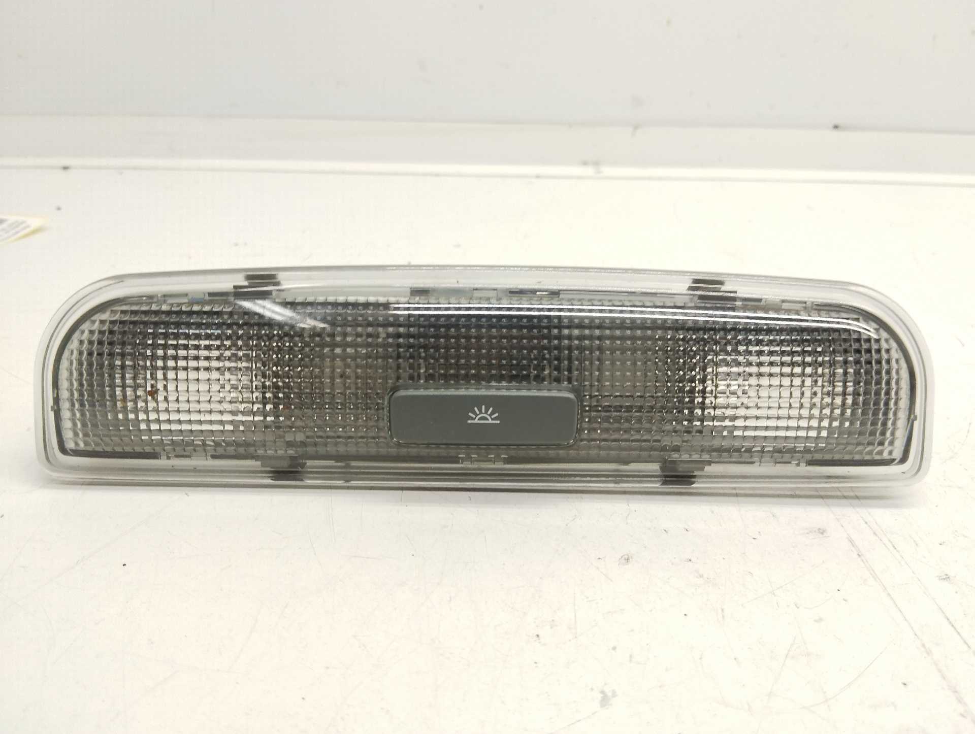 Recambio de luz interior para audi a3 (8p) 1.6 tdi ambiente referencia OEM IAM 8P0947111  