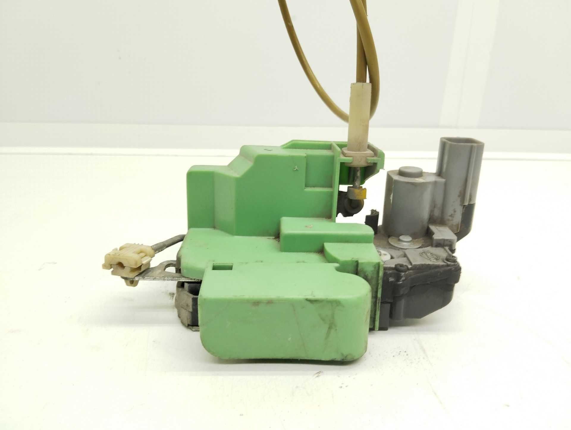 Recambio de cerradura puerta delantera derecha para fiat linea (110) 1.3 16v jtd cat referencia OEM IAM   
