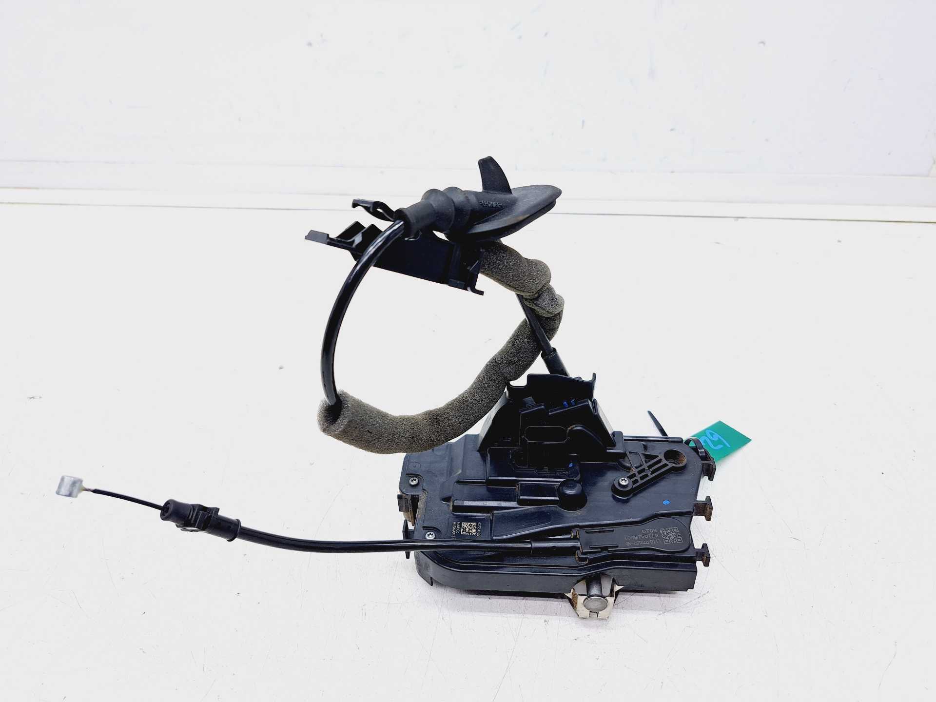 Recambio de cerradura puerta delantera derecha para ford puma hybrid st-line referencia OEM IAM H1BAA21812ME  
