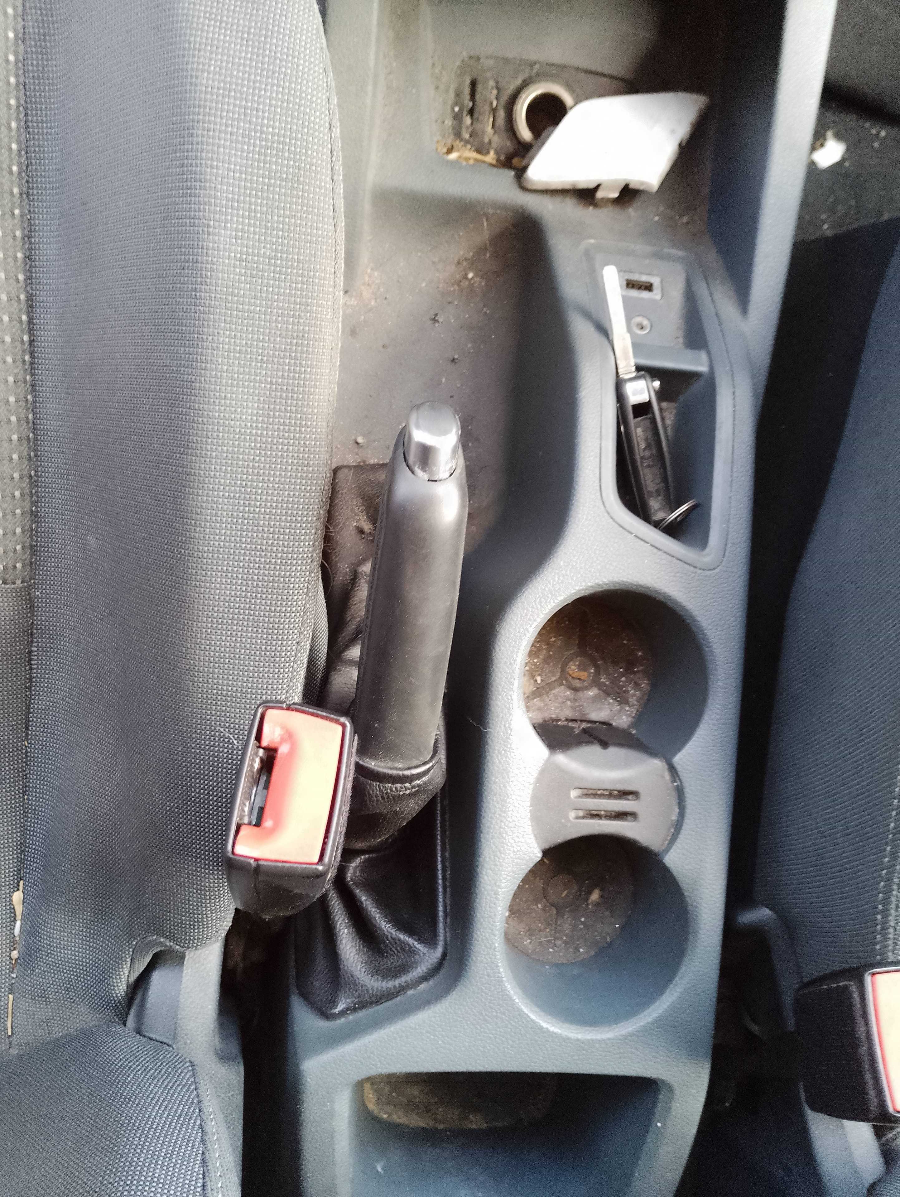 Recambio de palanca freno para ford c-max titanium referencia OEM IAM   