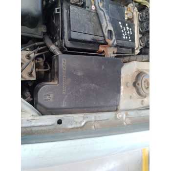 CAJA RELES / FUSIBLES 