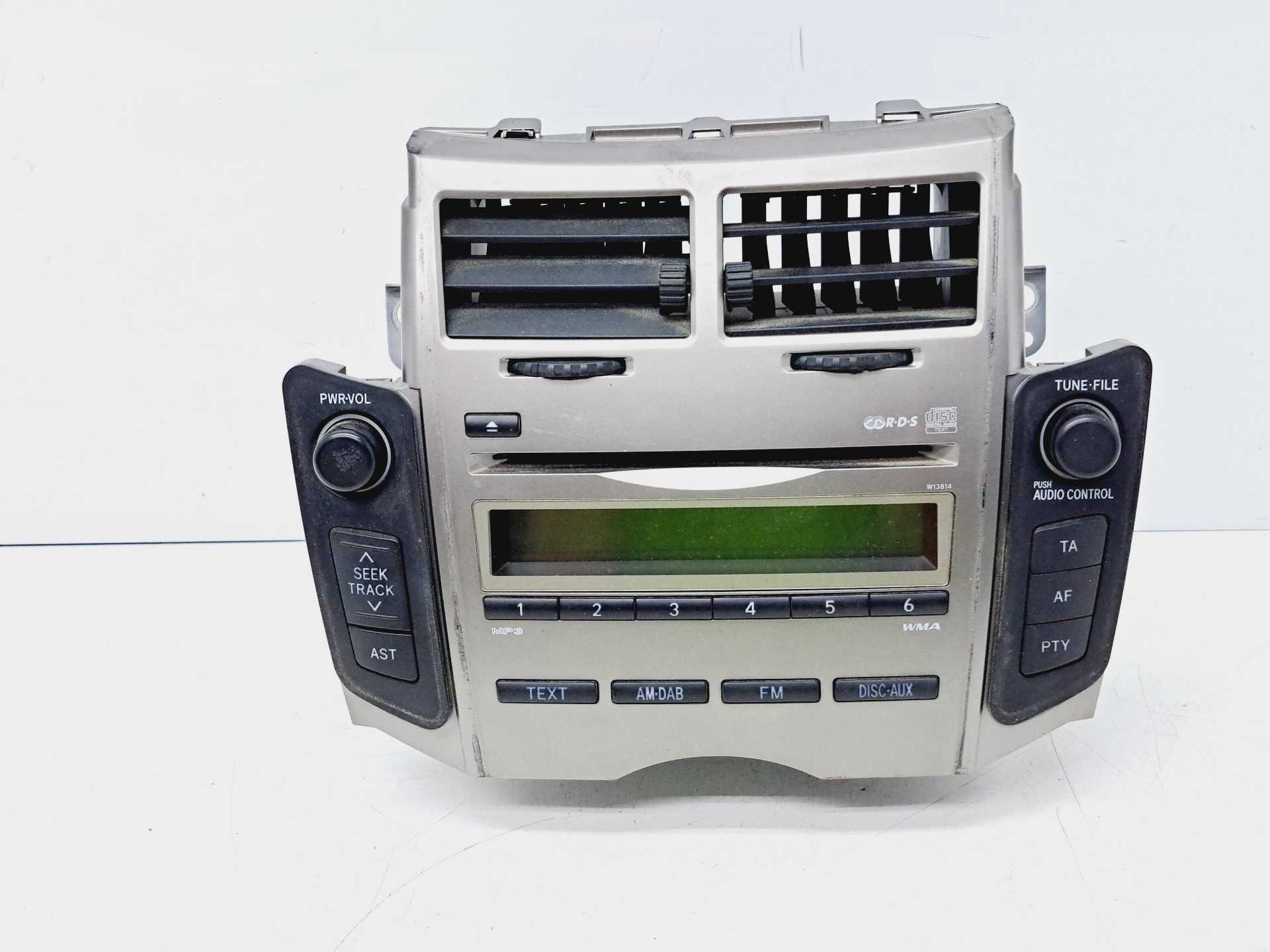 Recambio de sistema audio / radio cd para toyota yaris 1.4 turbodiesel cat referencia OEM IAM 861200D510  