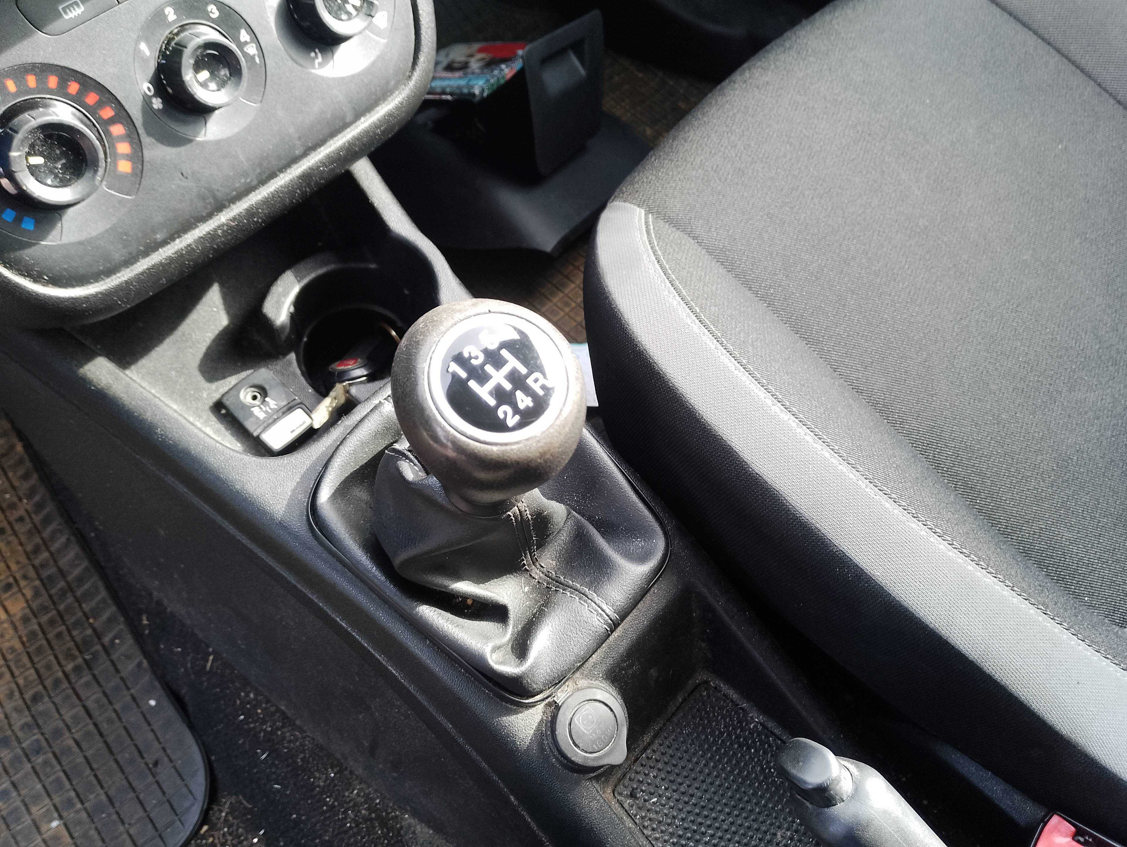 Recambio de palanca cambio para fiat punto (evo) (199) dynamic referencia OEM IAM   