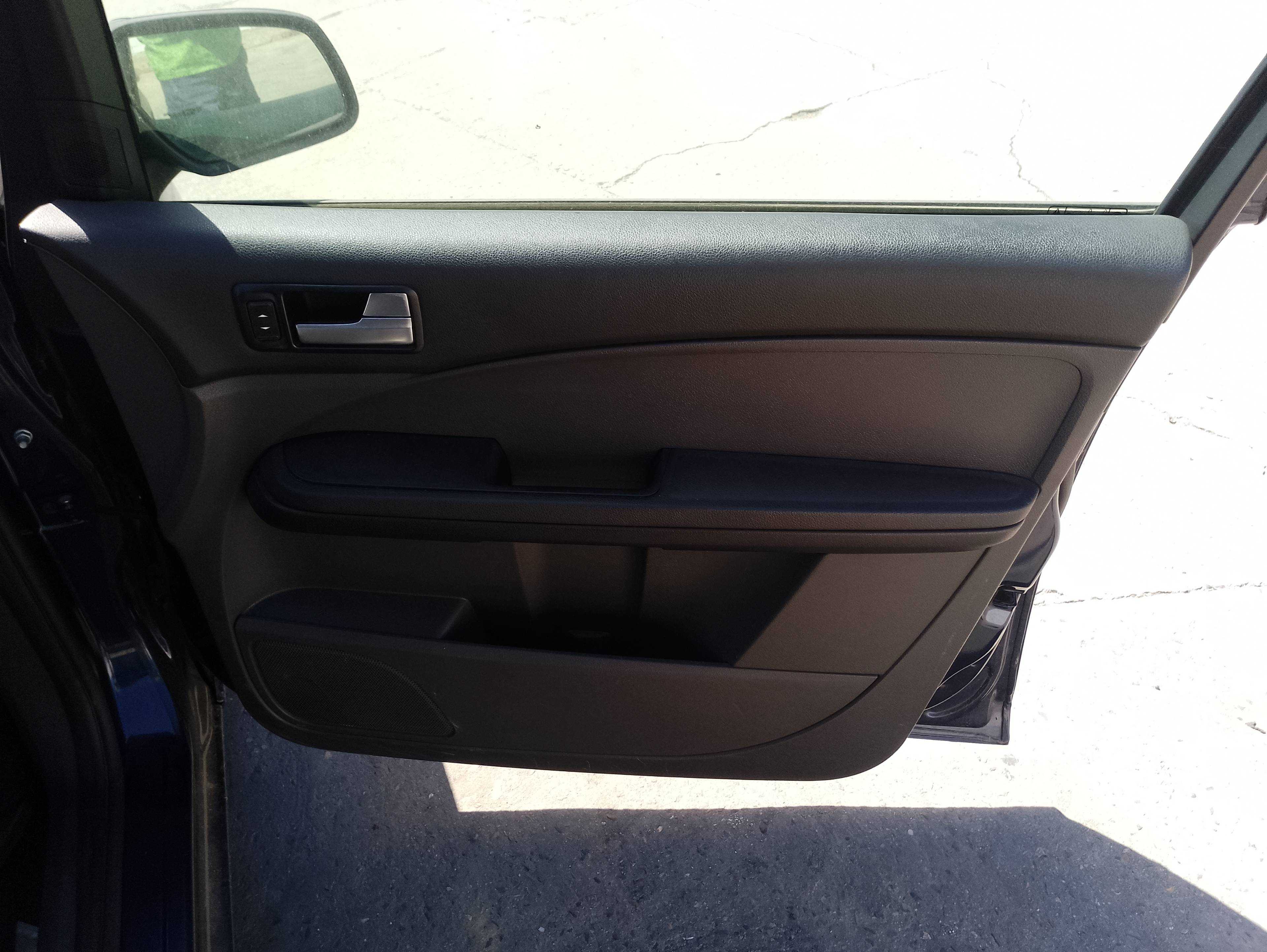 Recambio de guarnecido puerta delantera derecha para ford focus c-max (cap) ambiente (d) referencia OEM IAM   