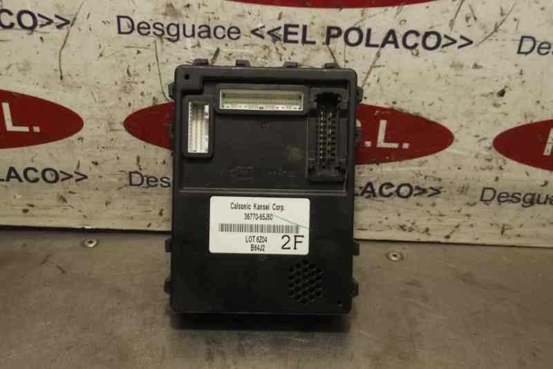 Recambio de caja reles / fusibles para suzuki grand vitara jb (jt) 1.9 ddis turbodiesel referencia OEM IAM 3677065J50  