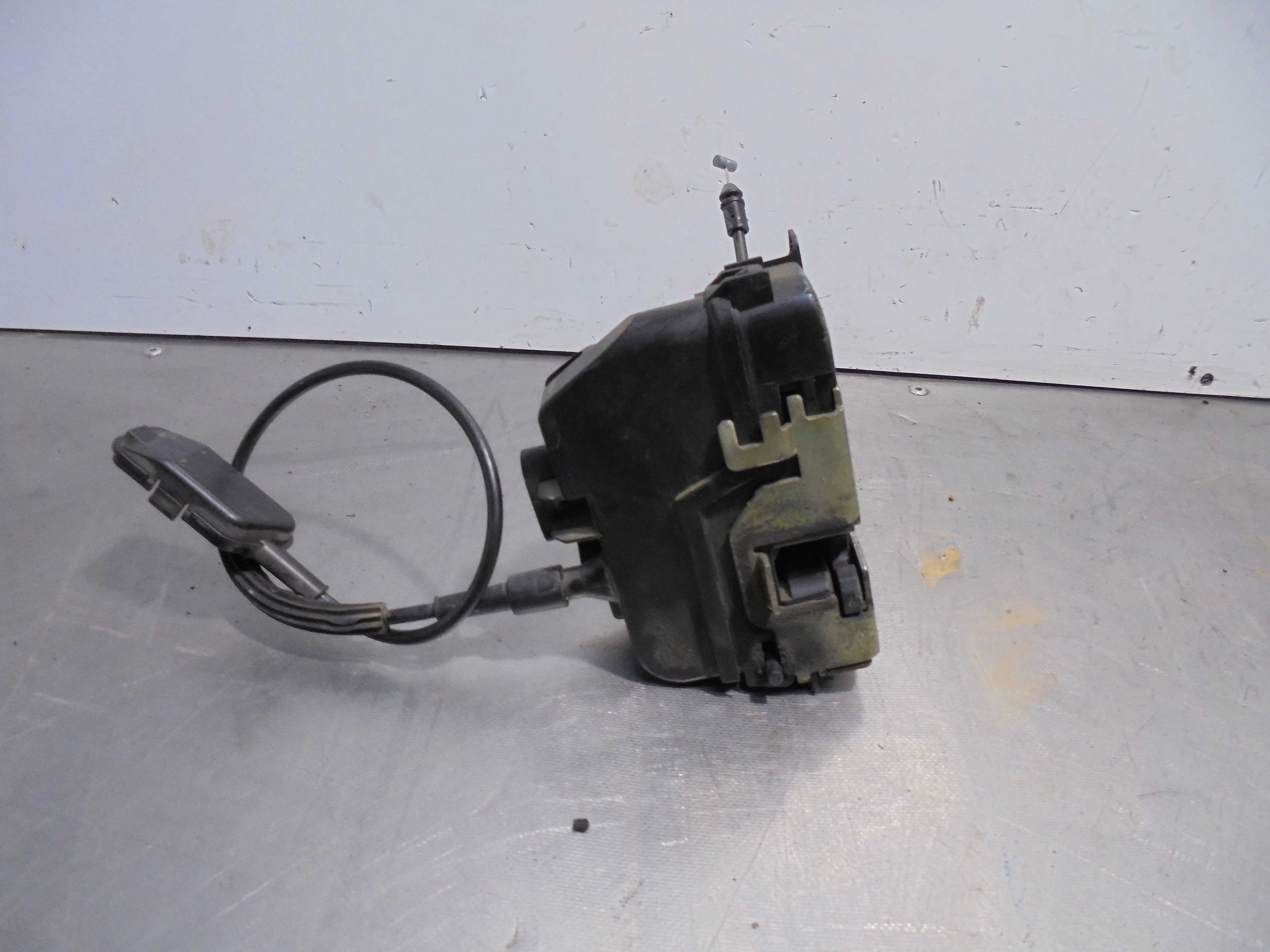 Recambio de cerradura puerta trasera derecha para renault laguna ii (bg0) authentique referencia OEM IAM  ELÉCTRICA 5 PUERTAS 