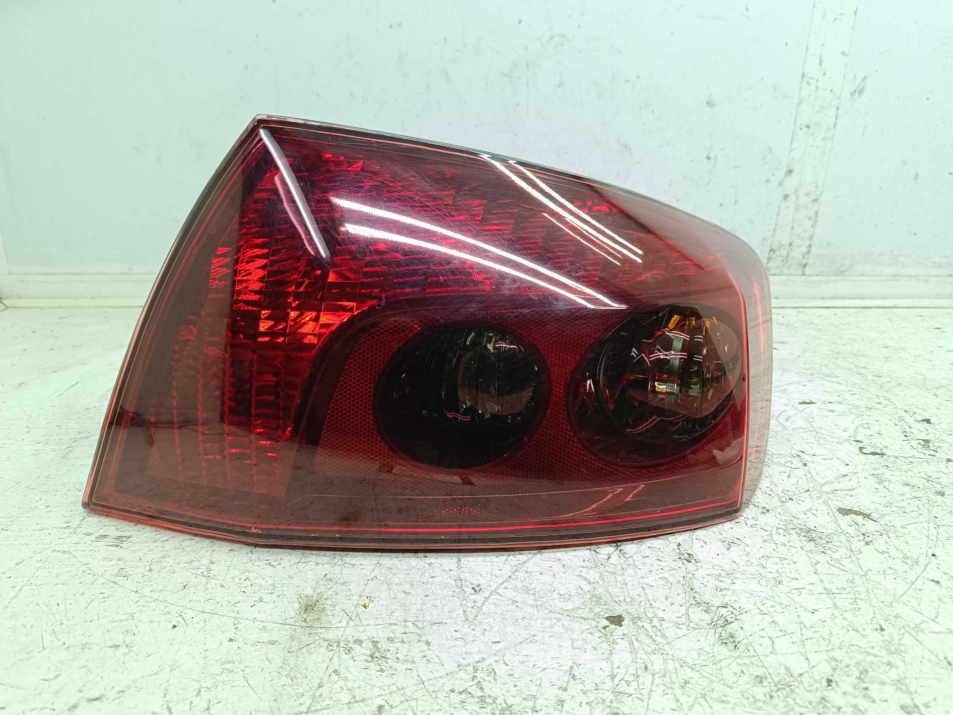 Recambio de piloto trasero derecho para peugeot 407 st confort referencia OEM IAM 085501937R  