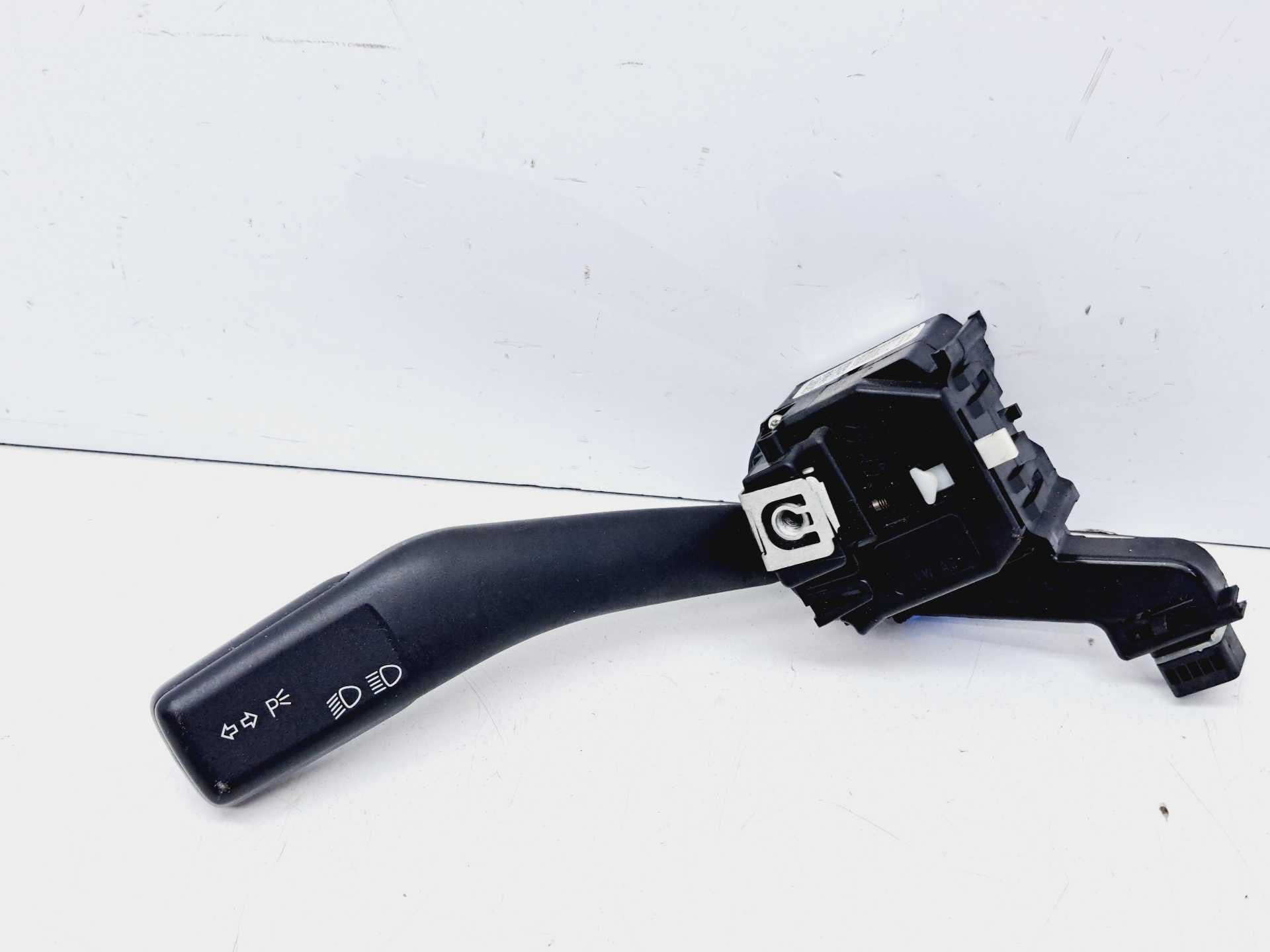 Recambio de mando intermitentes para volkswagen golf v berlina (1k1) gt referencia OEM IAM 1K0953513  