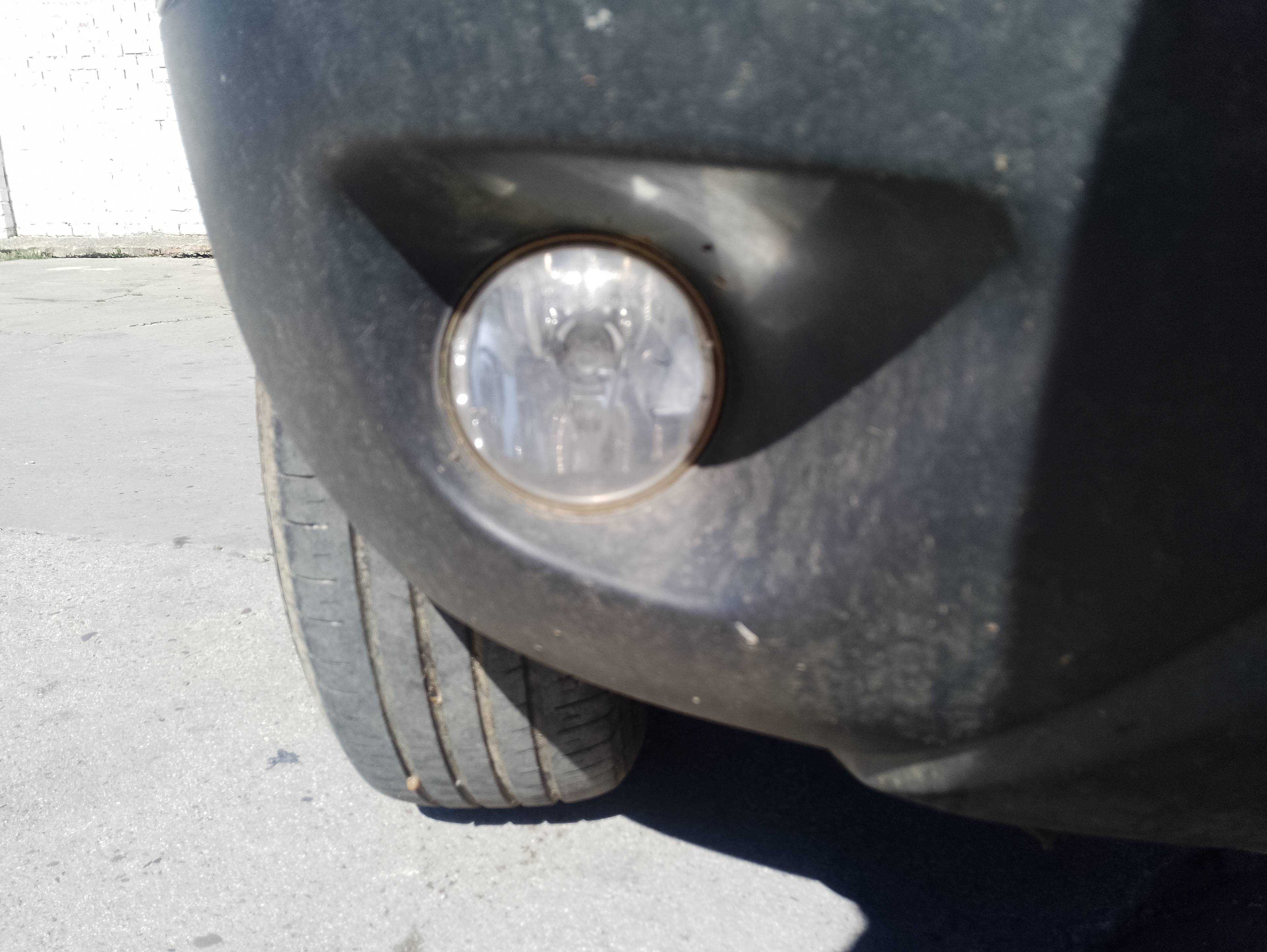 Recambio de faro antiniebla derecho para dacia duster ambiance 4x2 referencia OEM IAM   