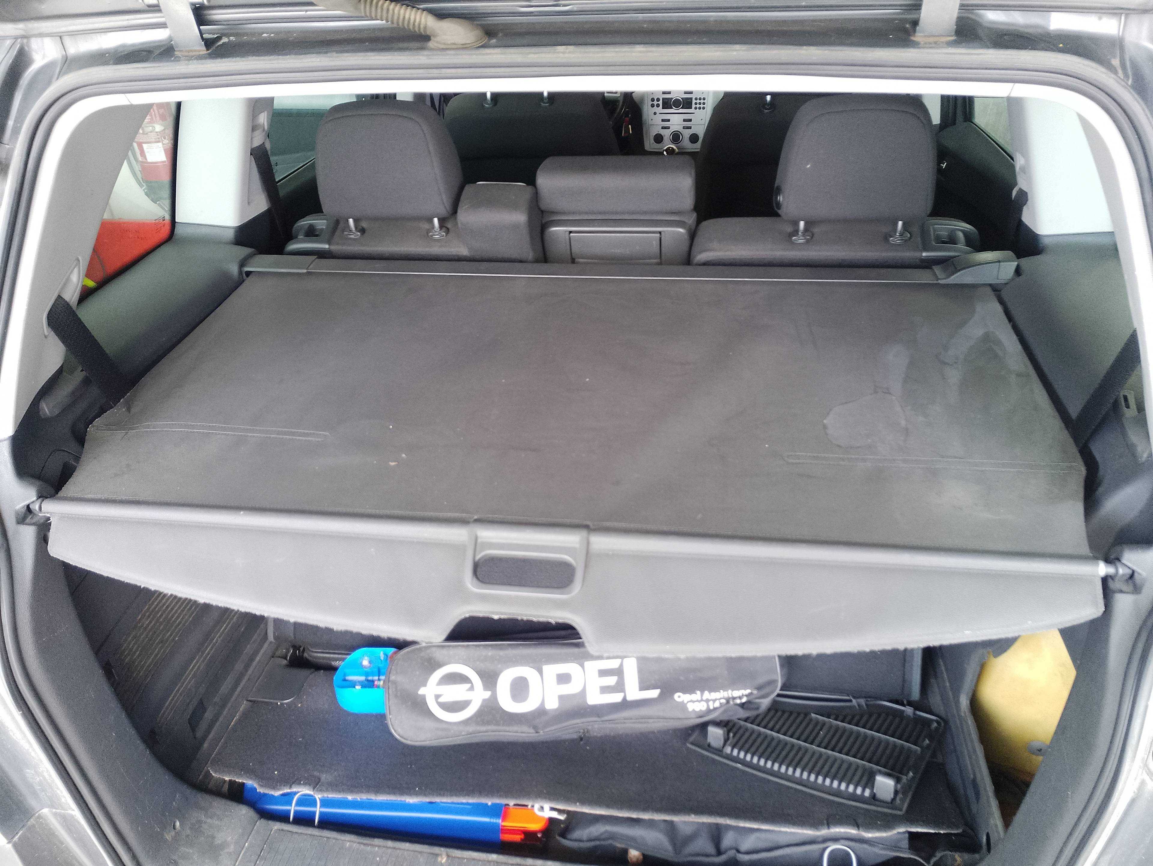 Recambio de bandeja trasera para opel zafira b enjoy plus referencia OEM IAM   