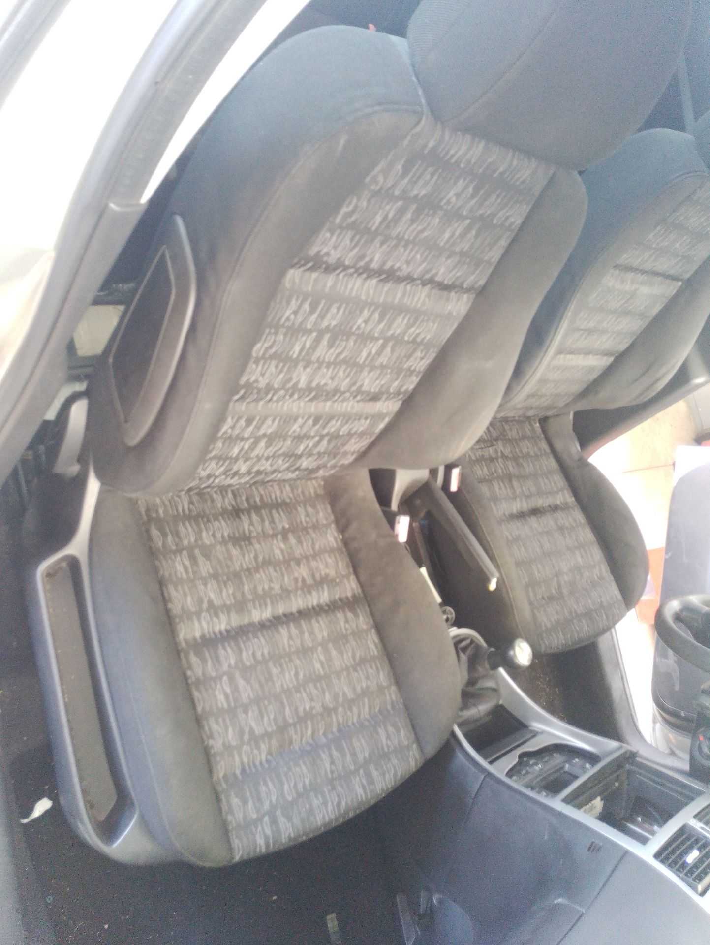 Recambio de asiento delantero derecho para peugeot 307 break (3e) 2.0 hdi 110 referencia OEM IAM   