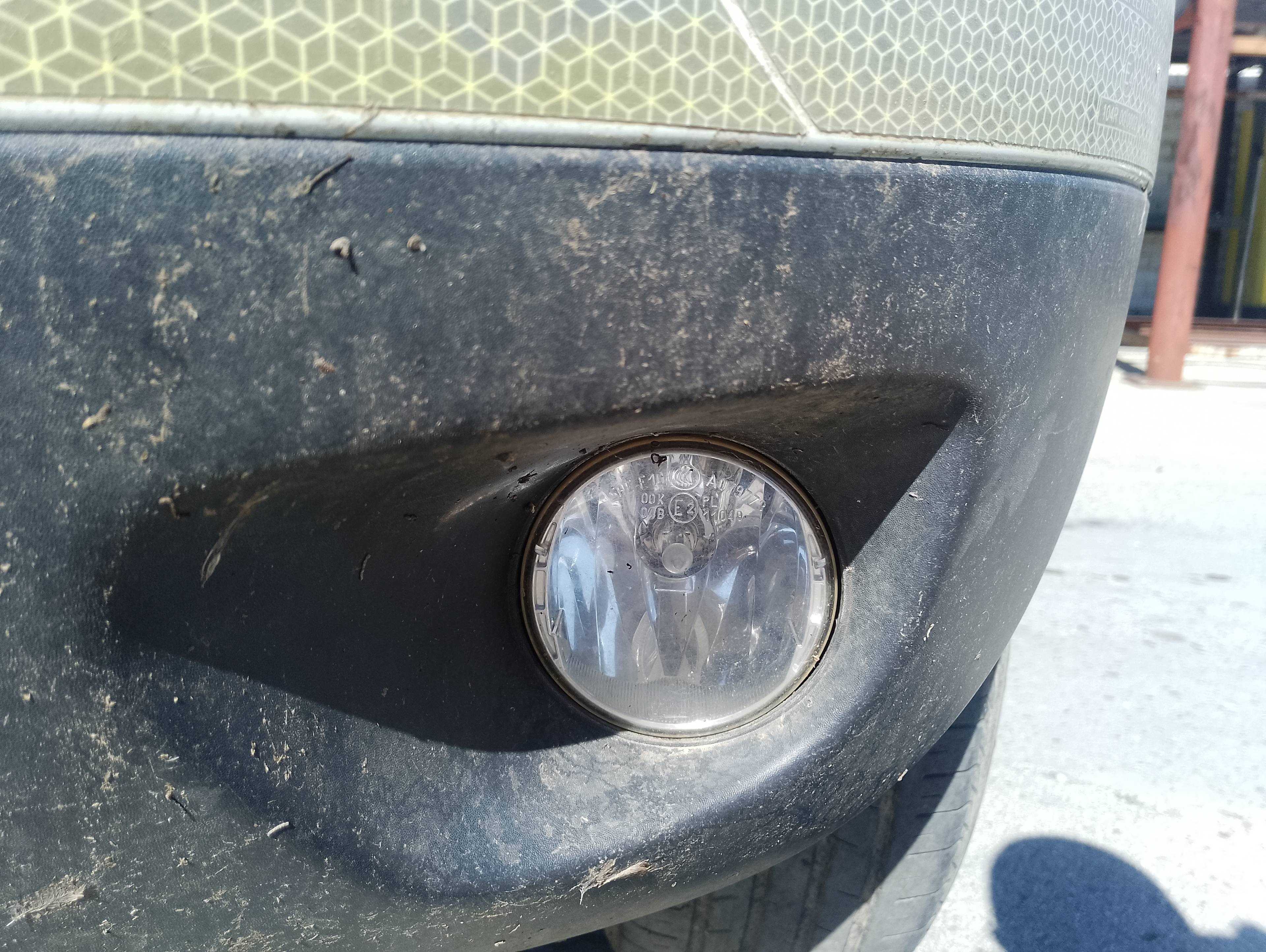 Recambio de faro antiniebla izquierdo para dacia duster ambiance 4x2 referencia OEM IAM   